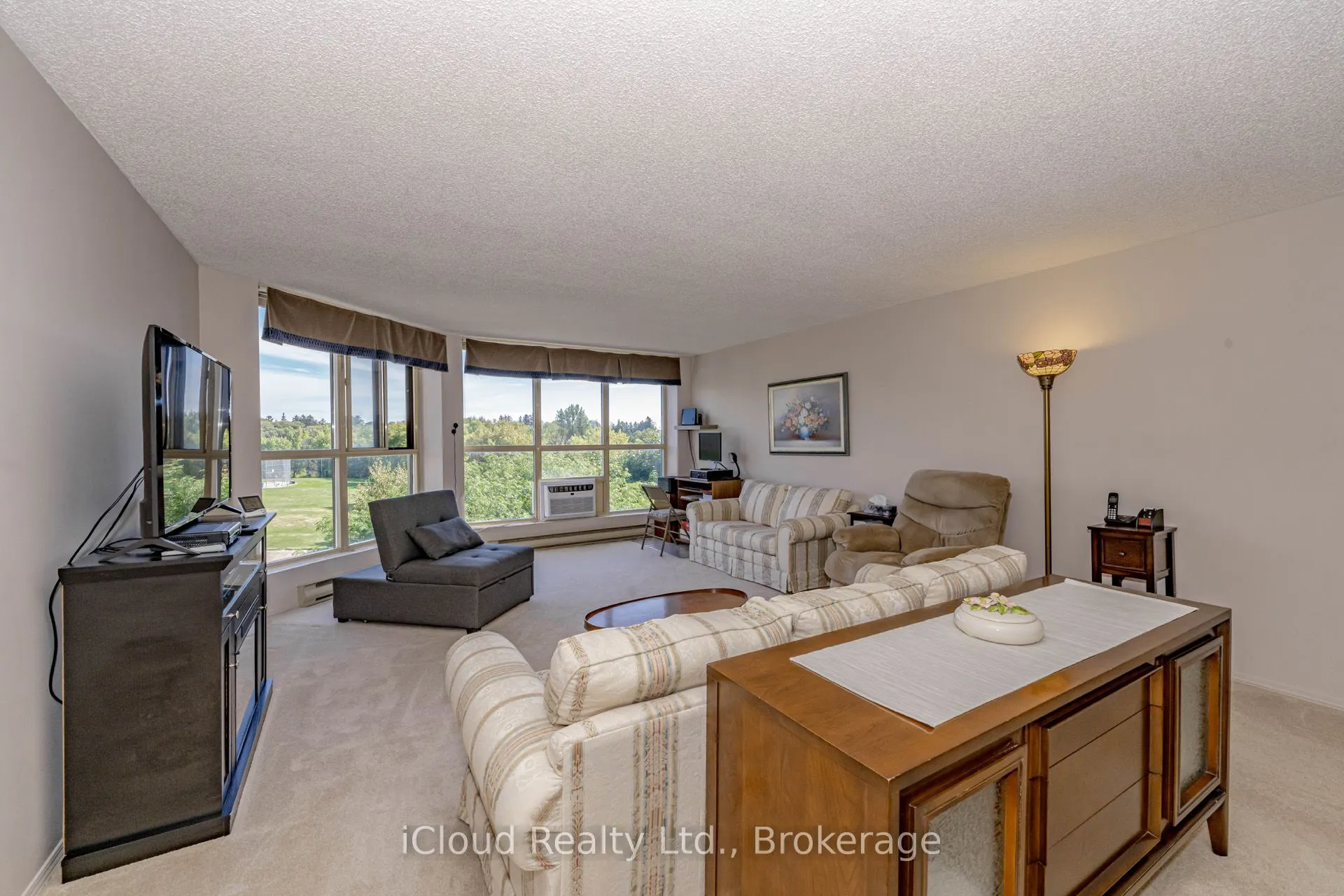 24 Marilyn Drive, #505