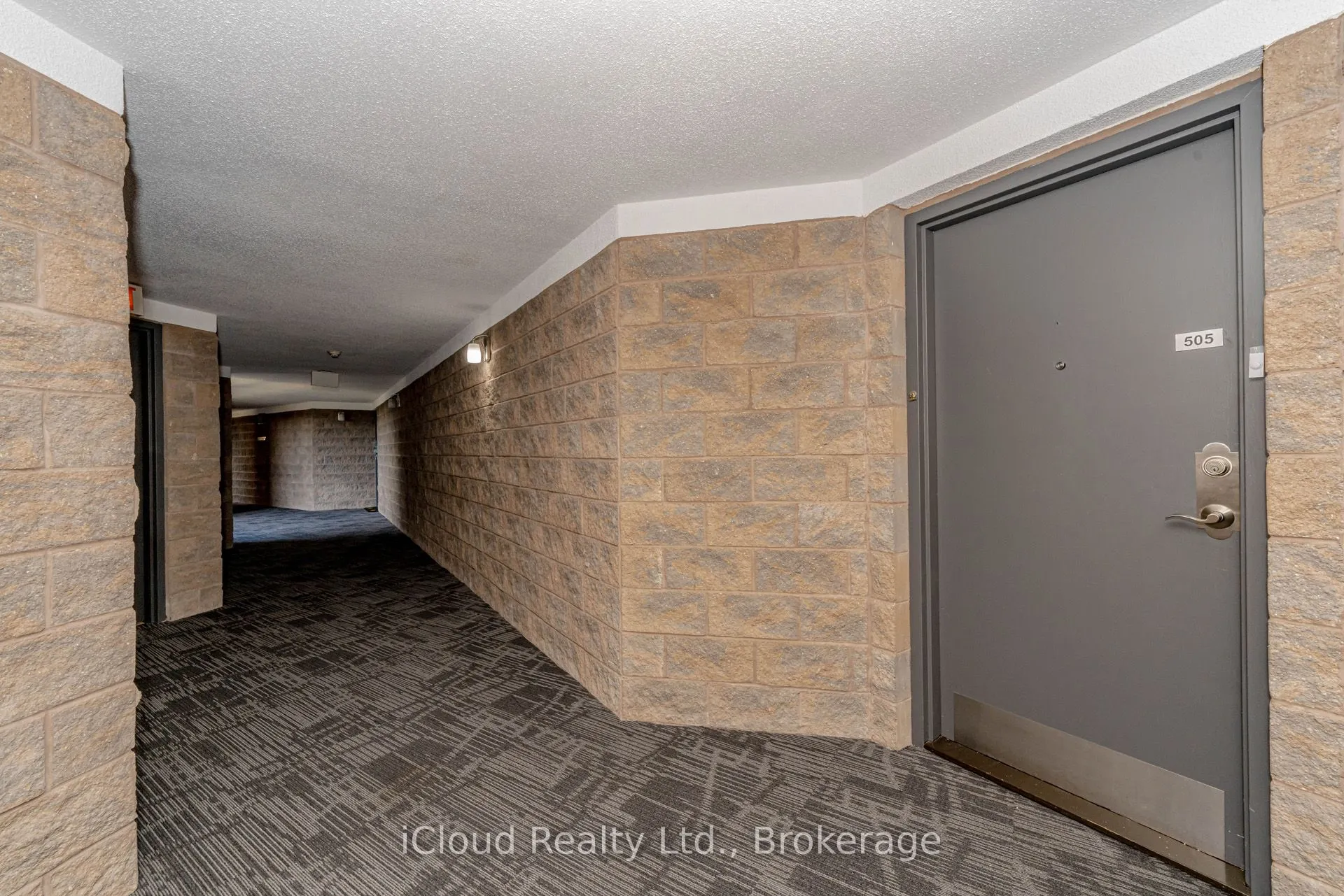 24 Marilyn Drive, #505