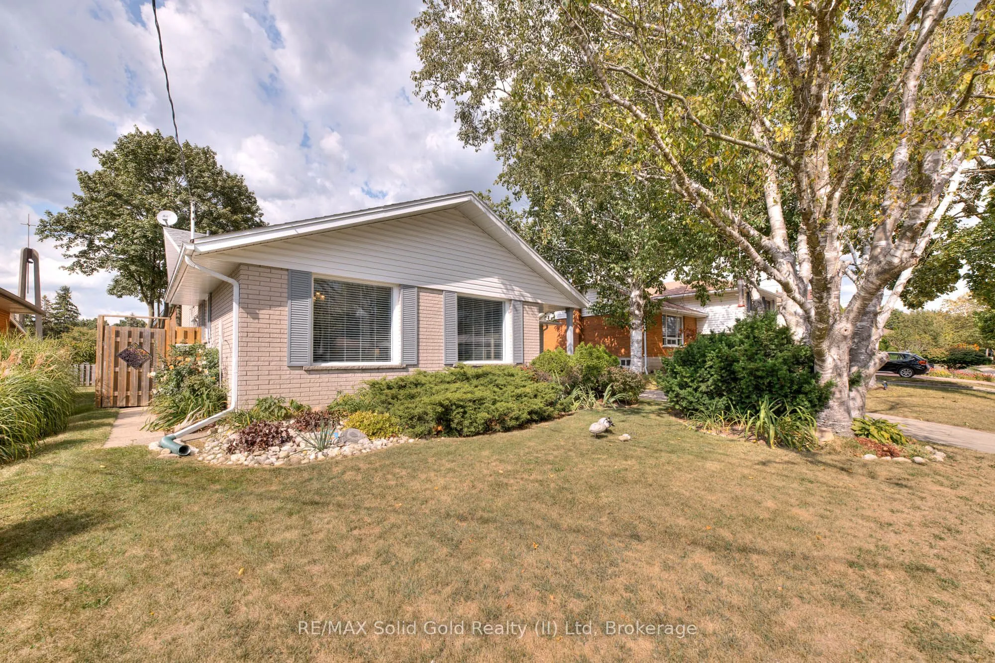 232 Kenneth Avenue