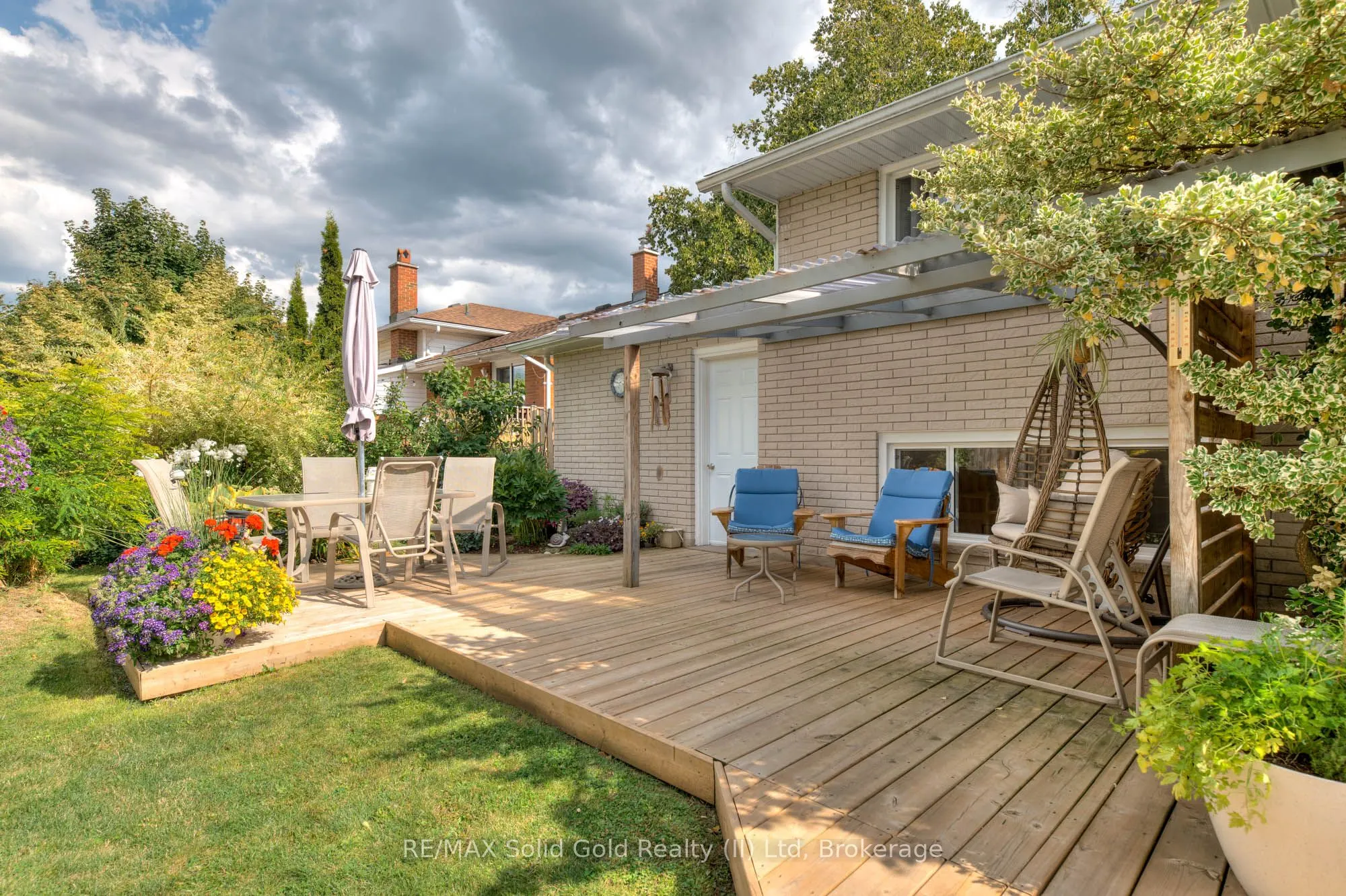 232 Kenneth Avenue