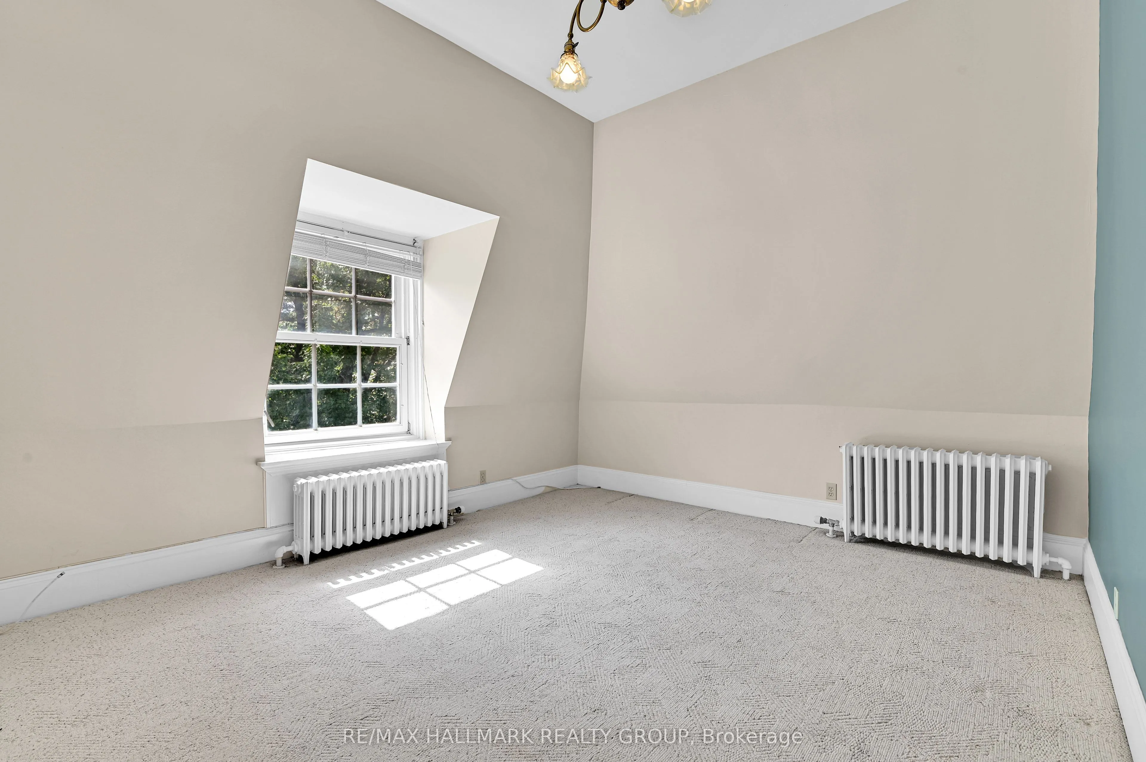 315 Daly Avenue, #5