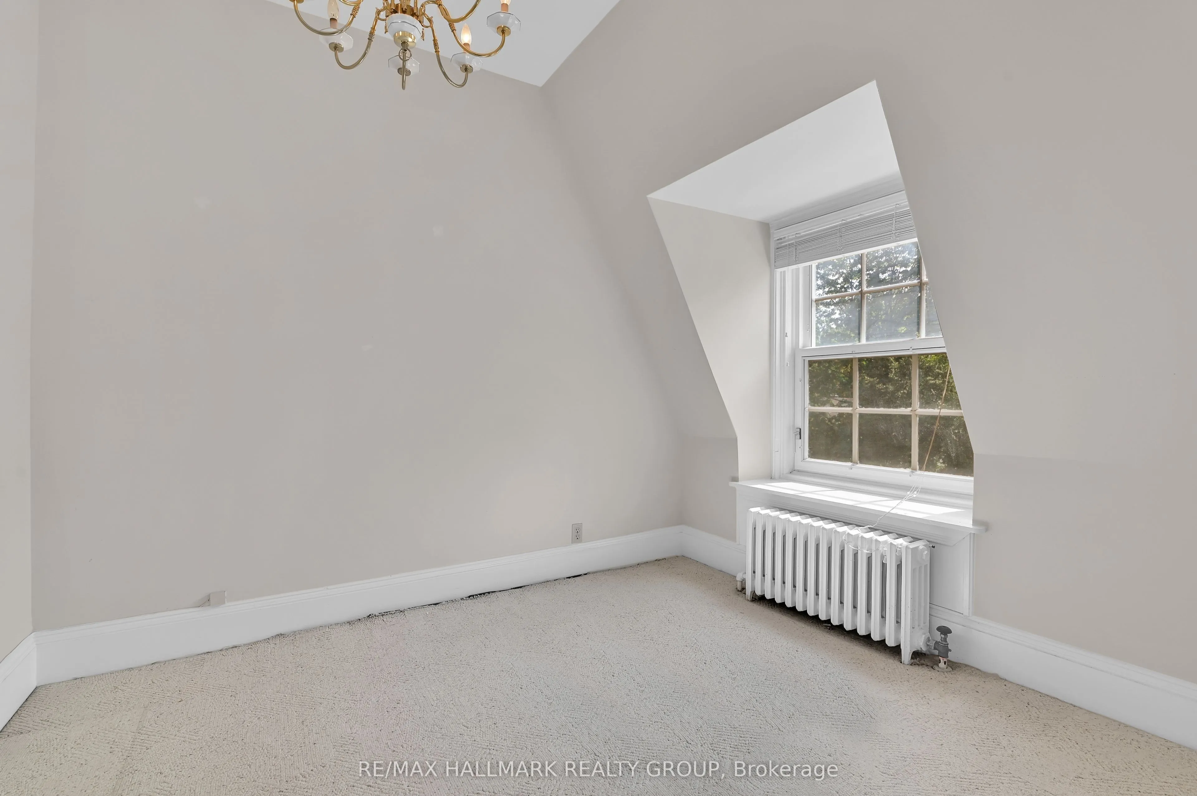 315 Daly Avenue, #5