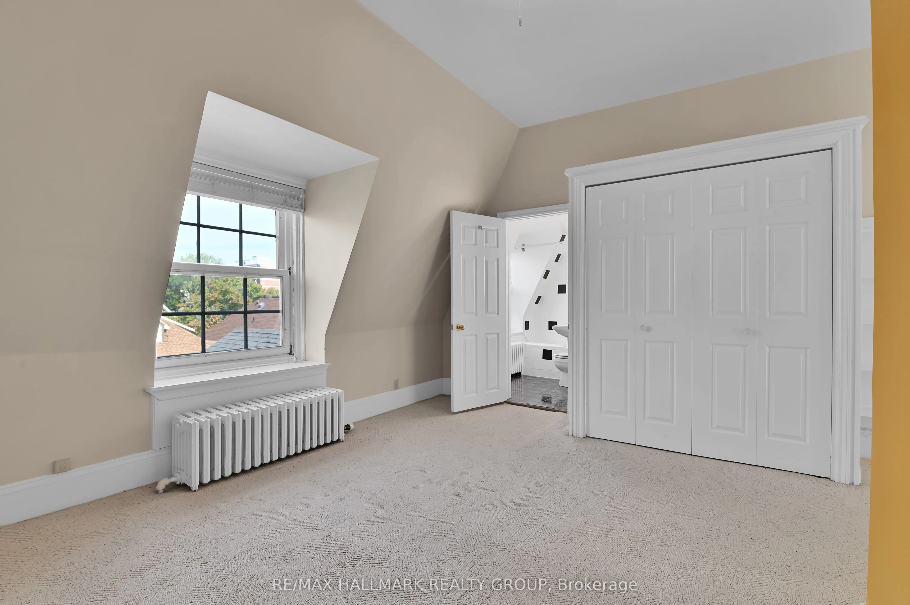 315 Daly Avenue, #5
