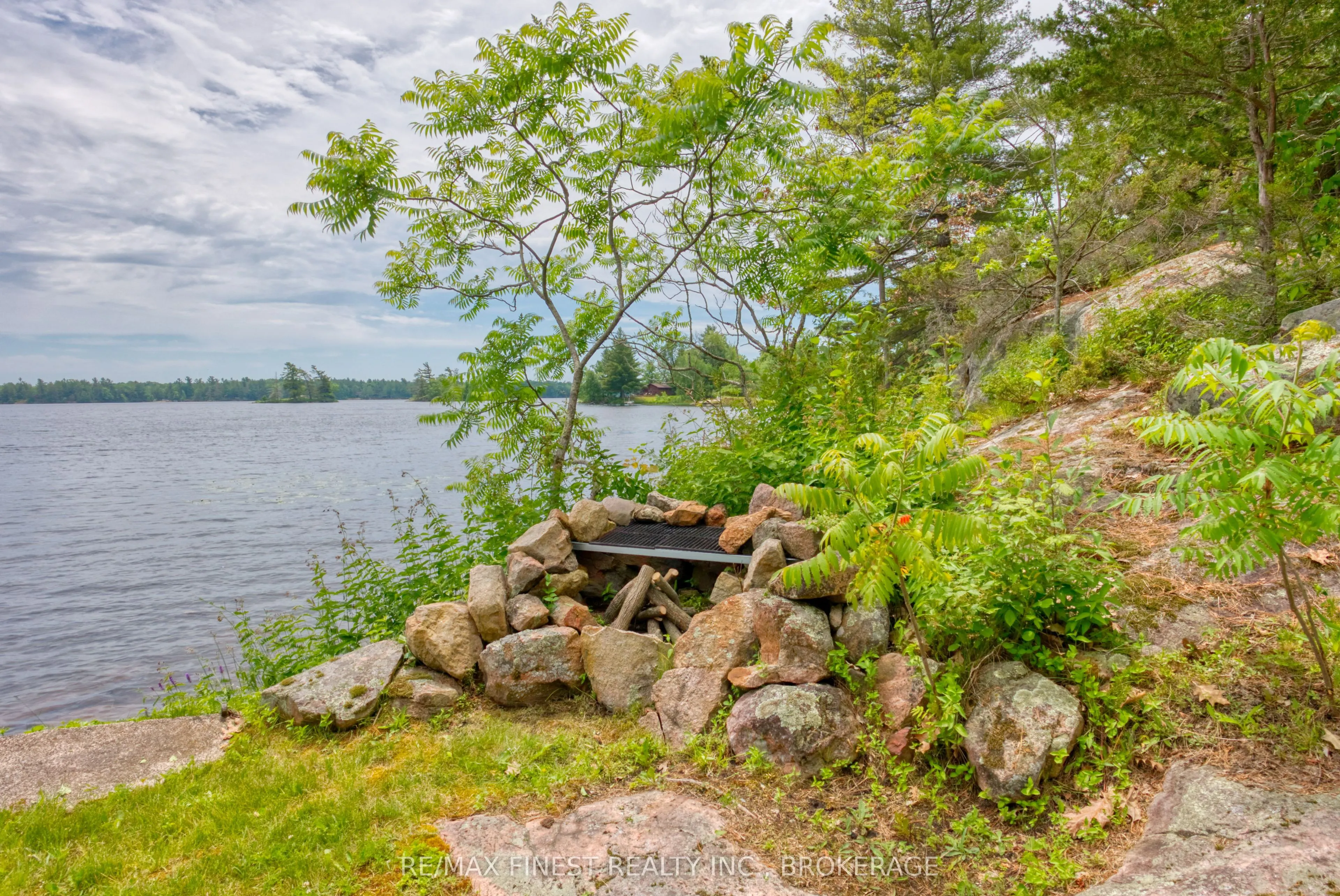 1026B West Shore Lane