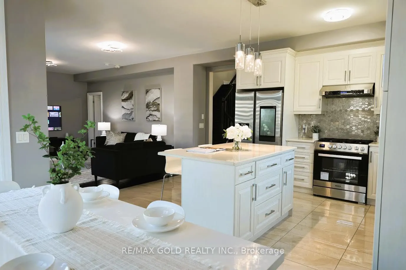 6098 PARKSIDE Road
