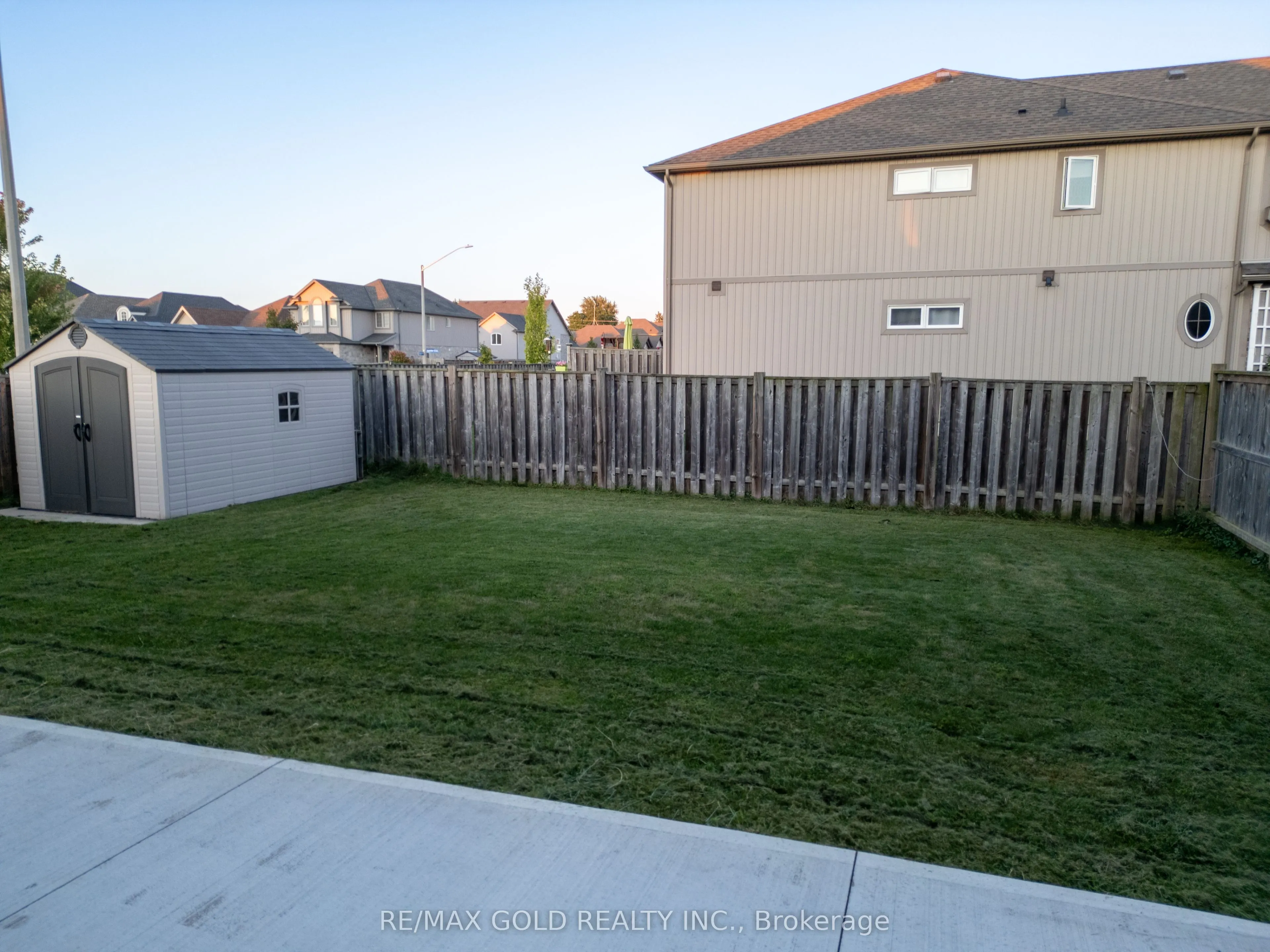 6098 PARKSIDE Road