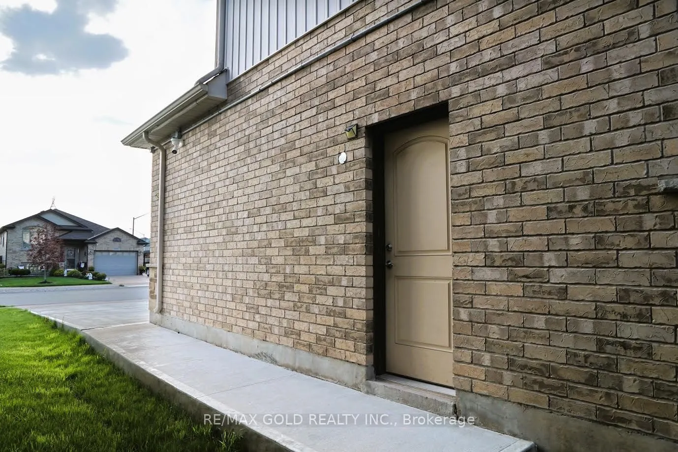 6098 PARKSIDE Road
