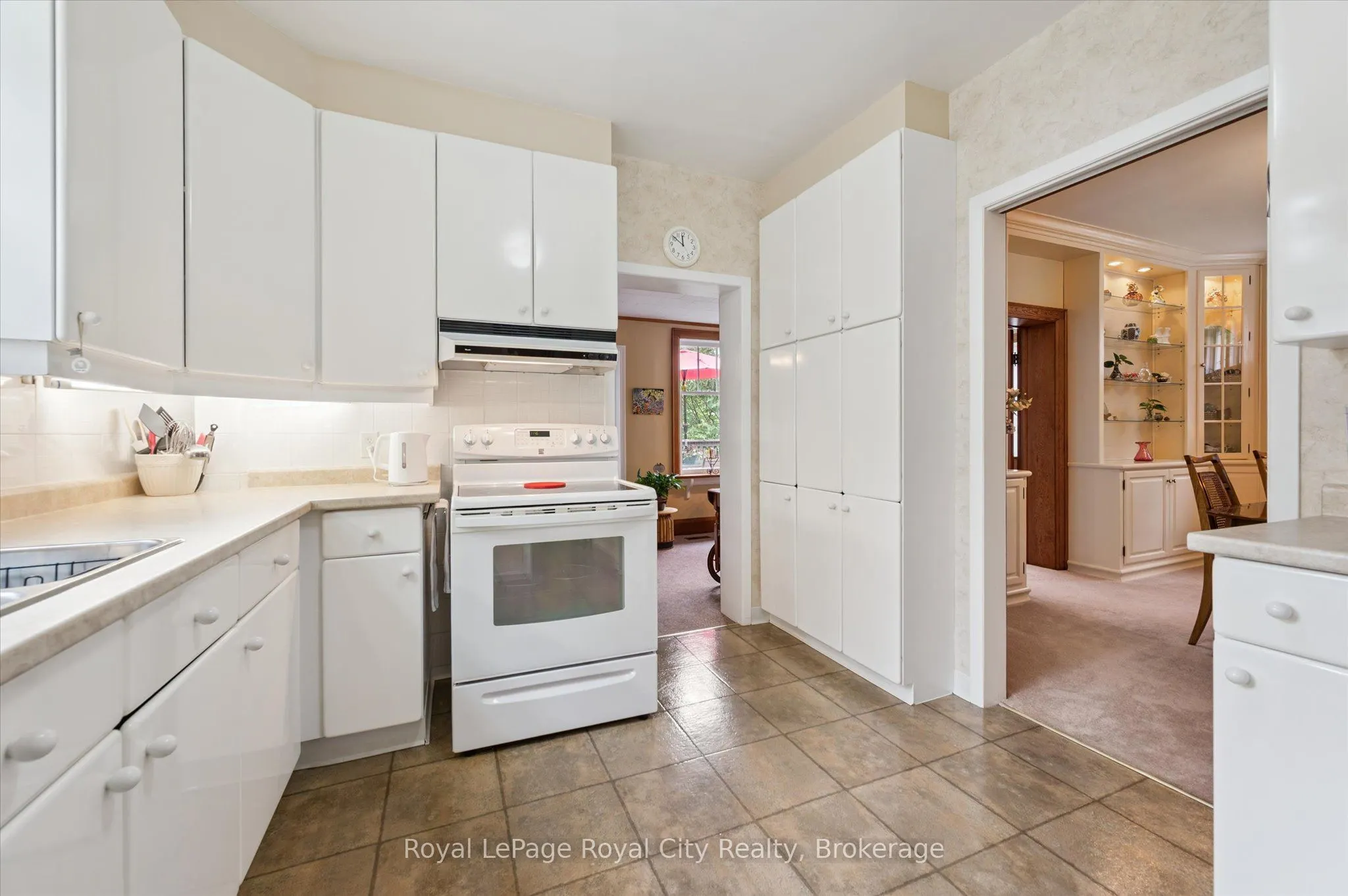 360 Provost Lane