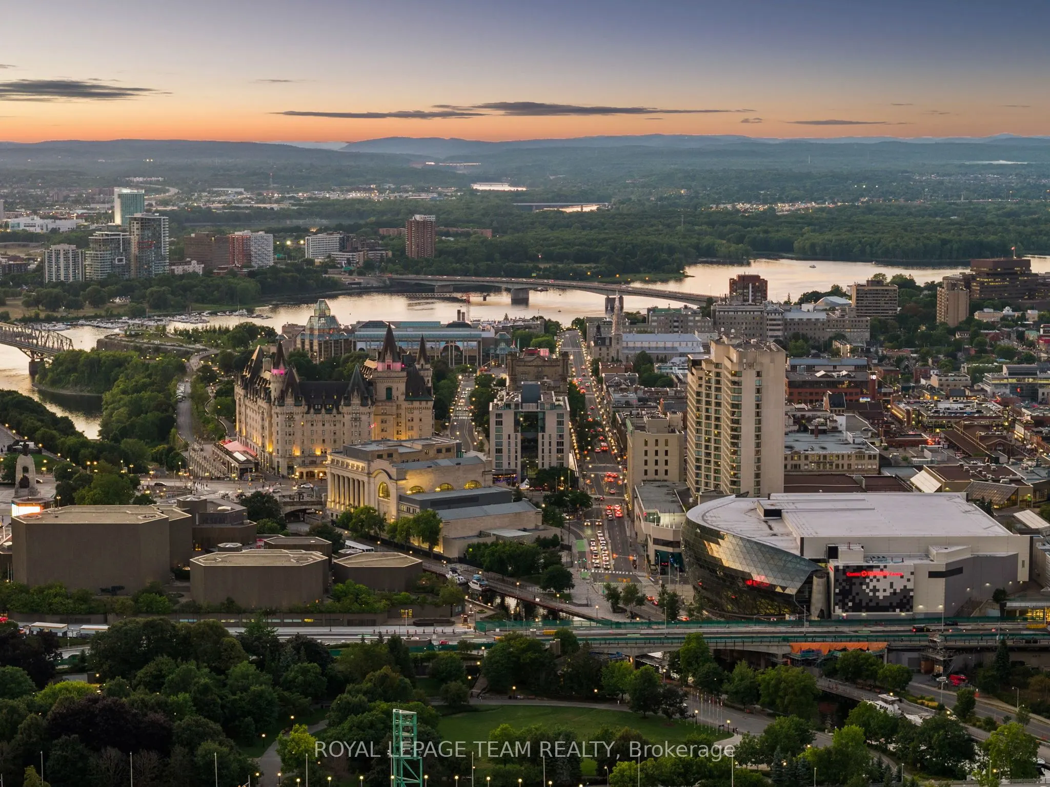 700 Sussex Drive, #G207