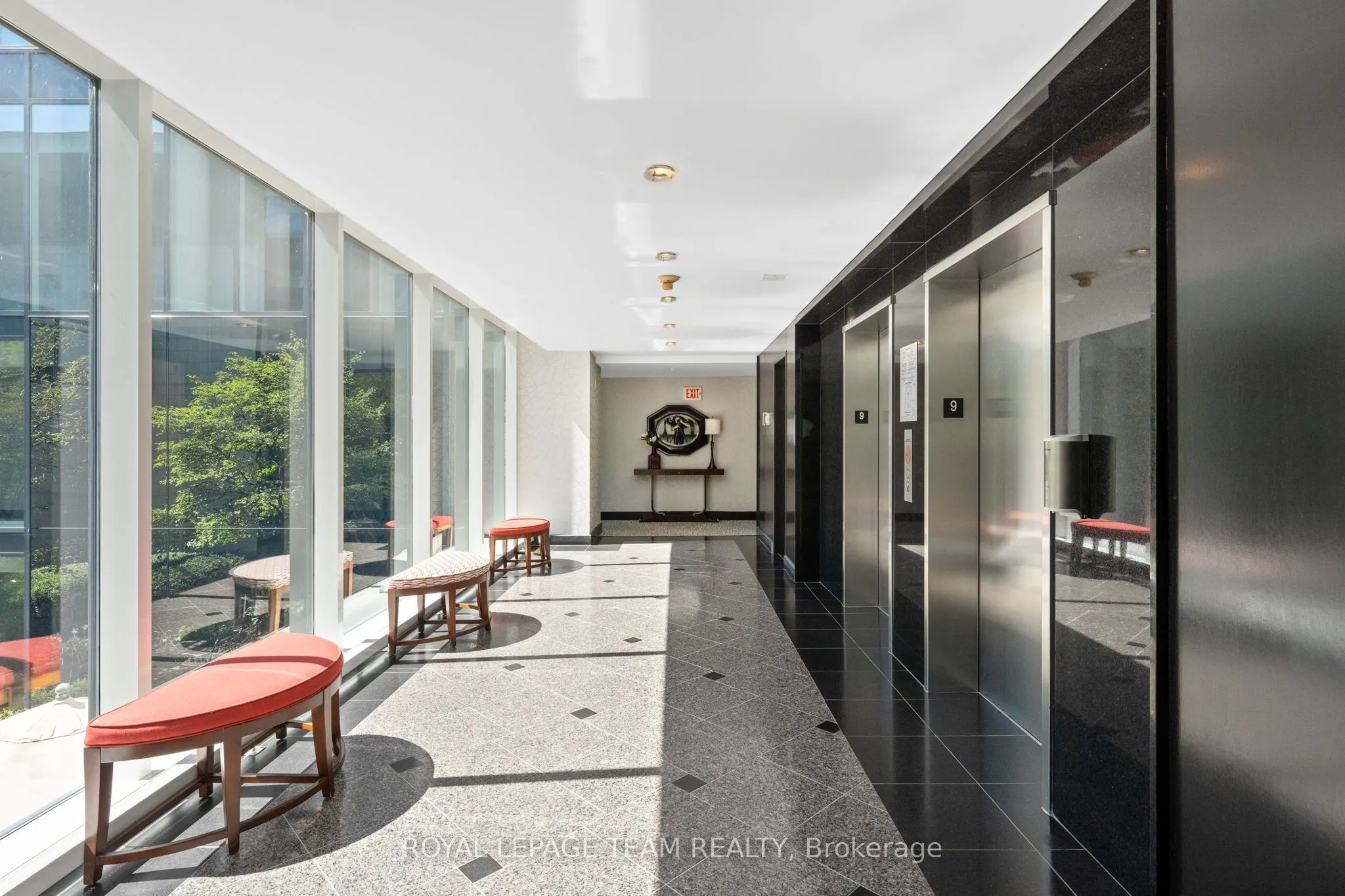 700 Sussex Drive, #G207