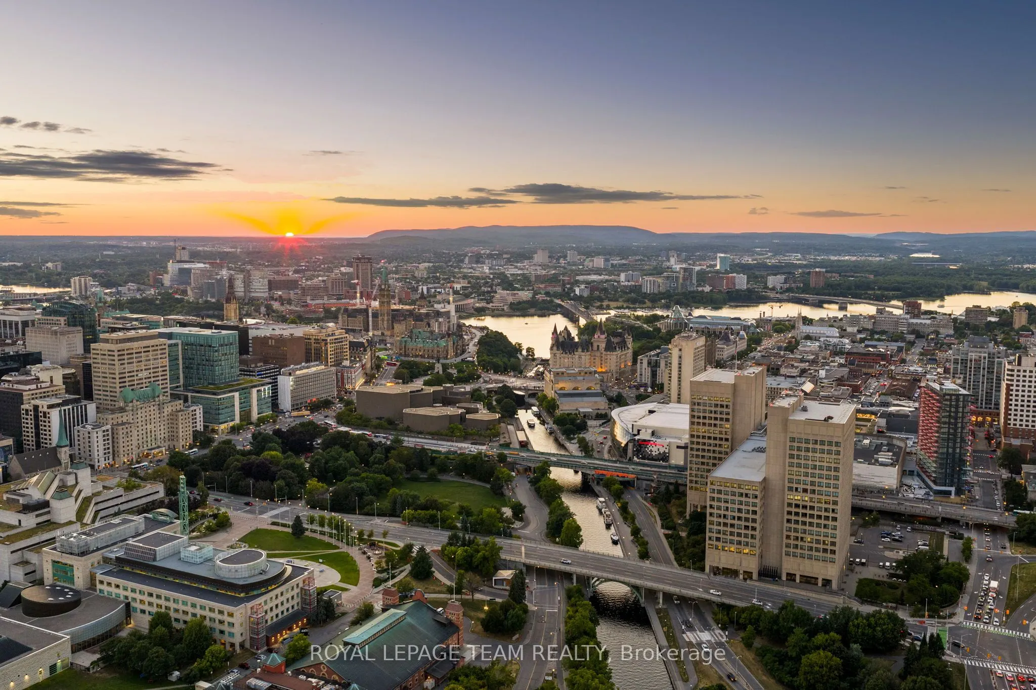 700 Sussex Drive, #G207