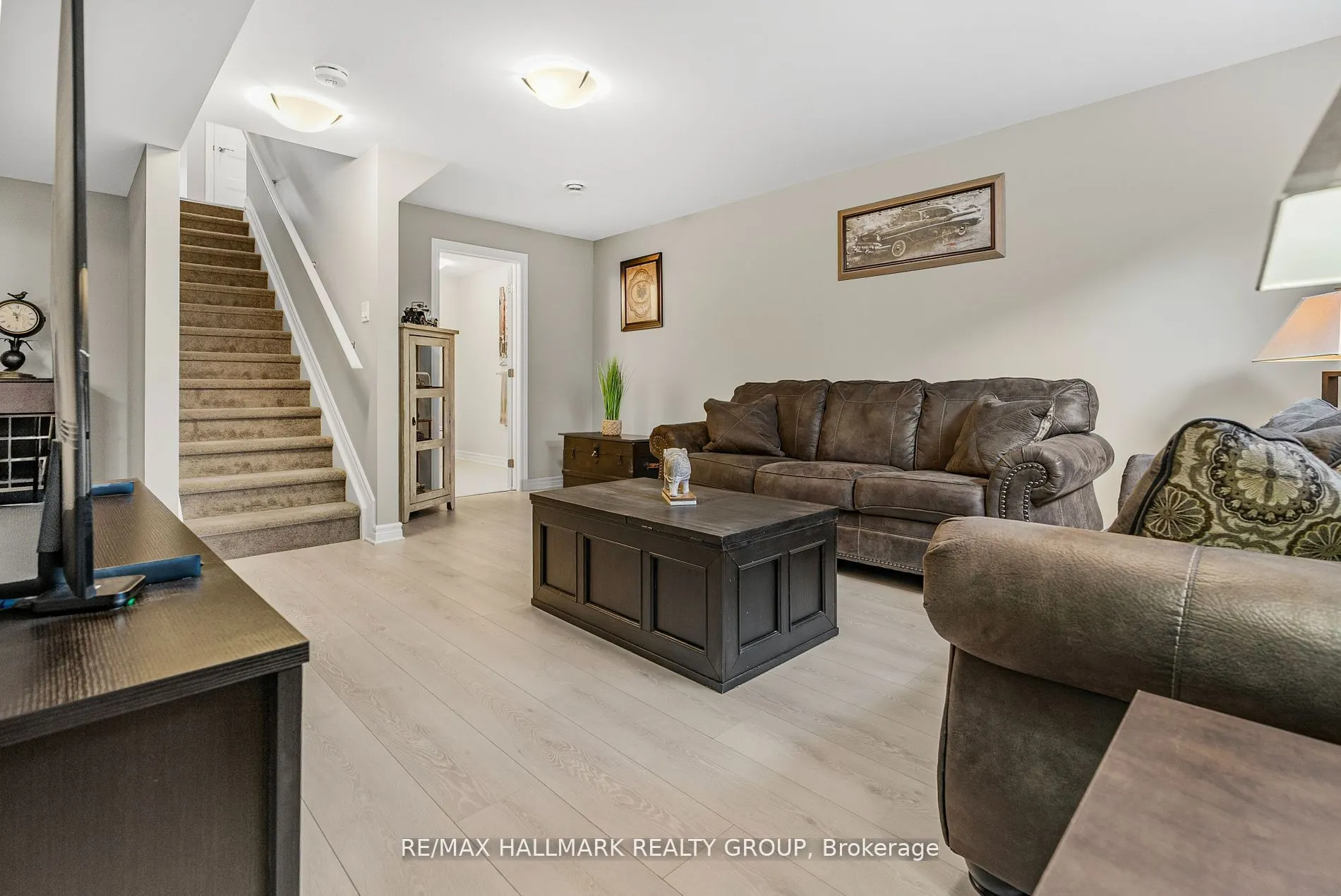 92 Seabert Drive
