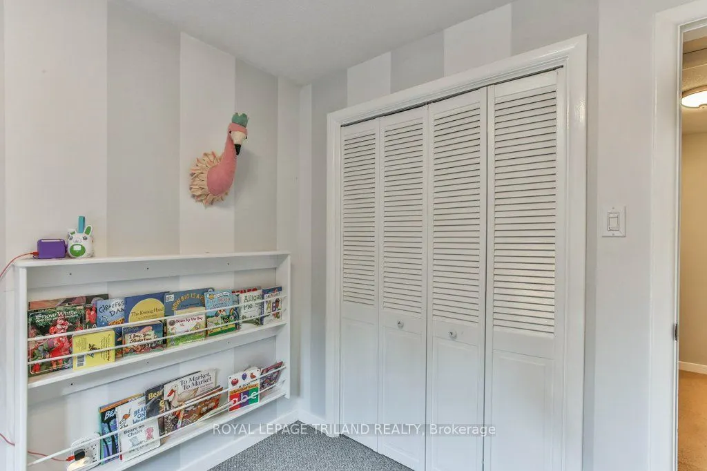 671 GLENGYLE Crescent