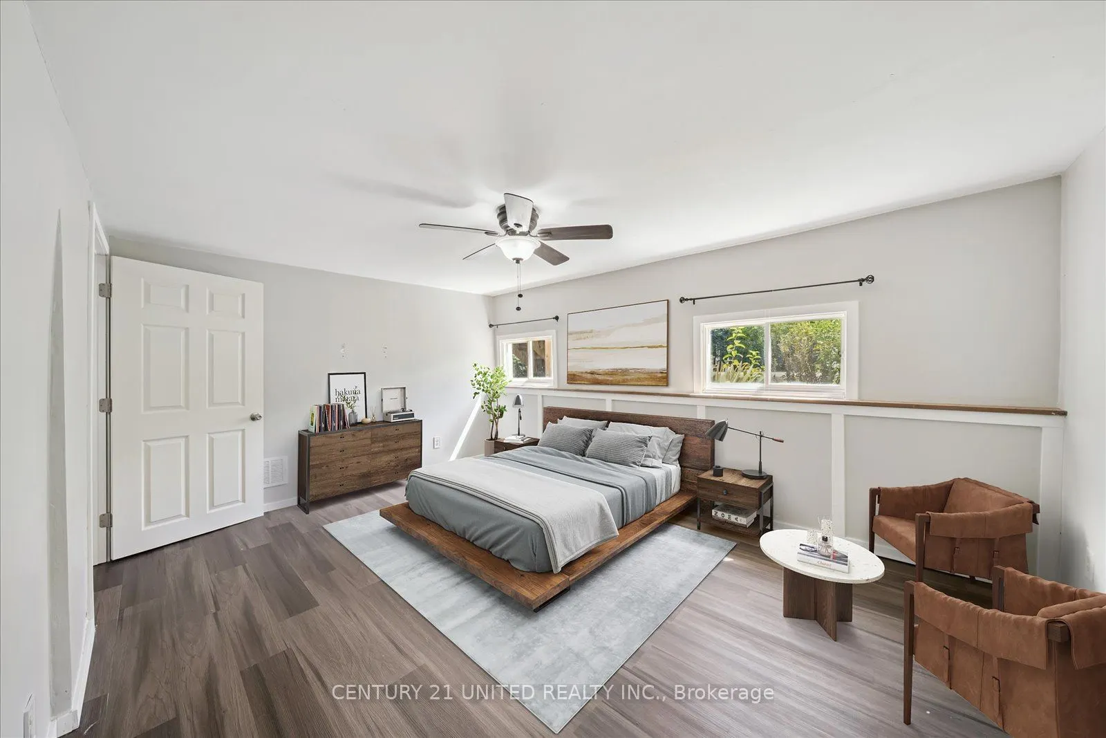 7 Kawartha Crescent