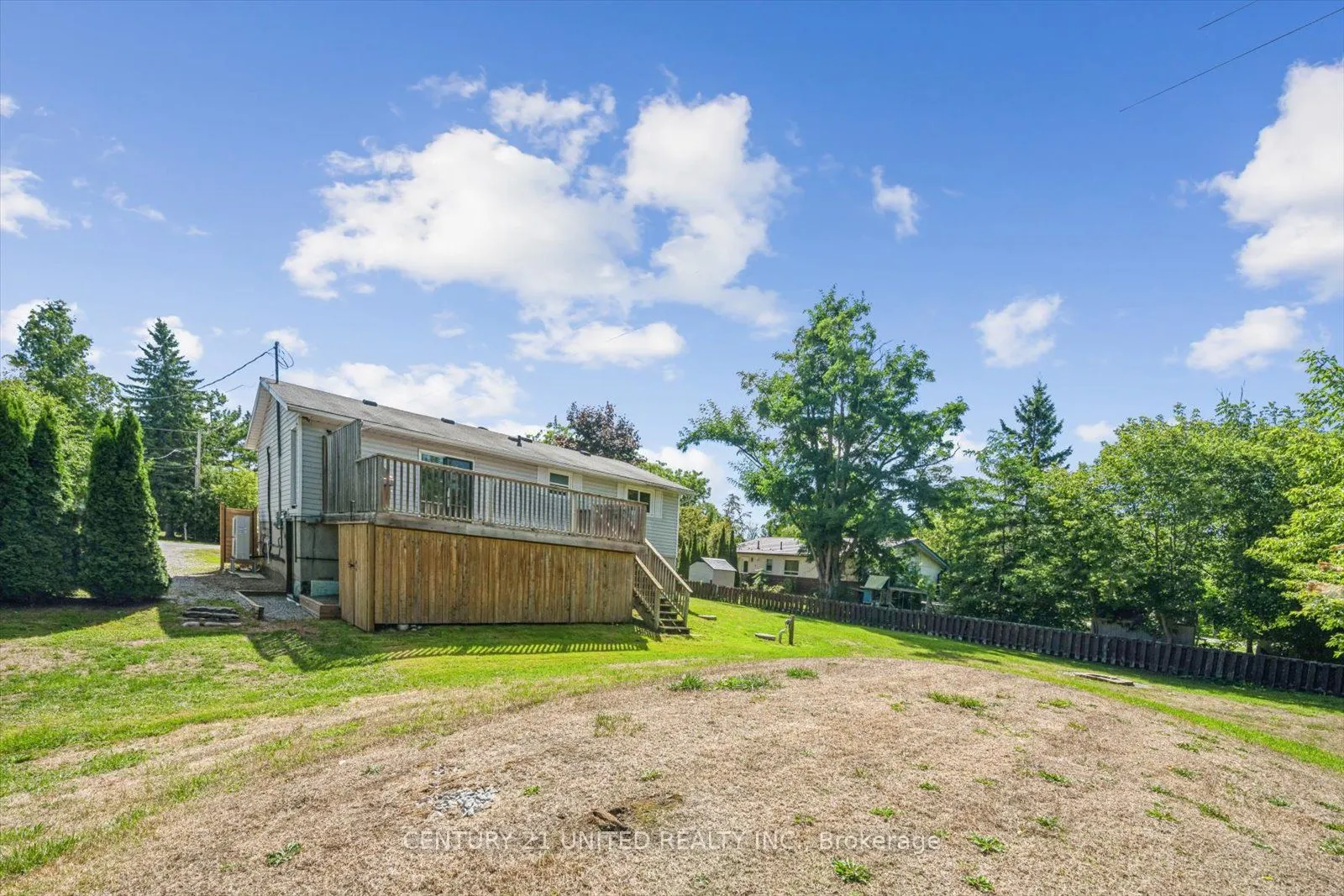 7 Kawartha Crescent