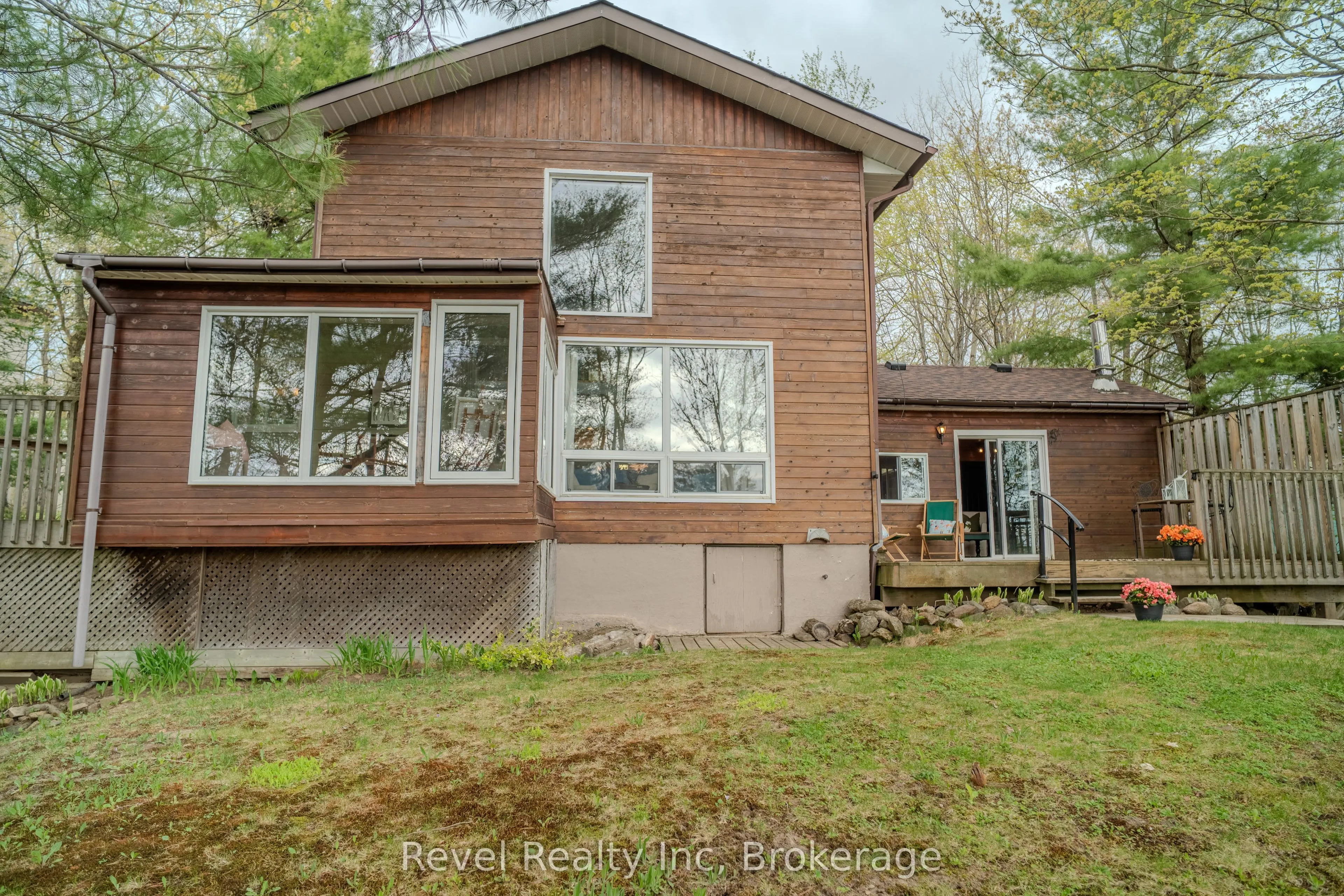 14 Swallow Road