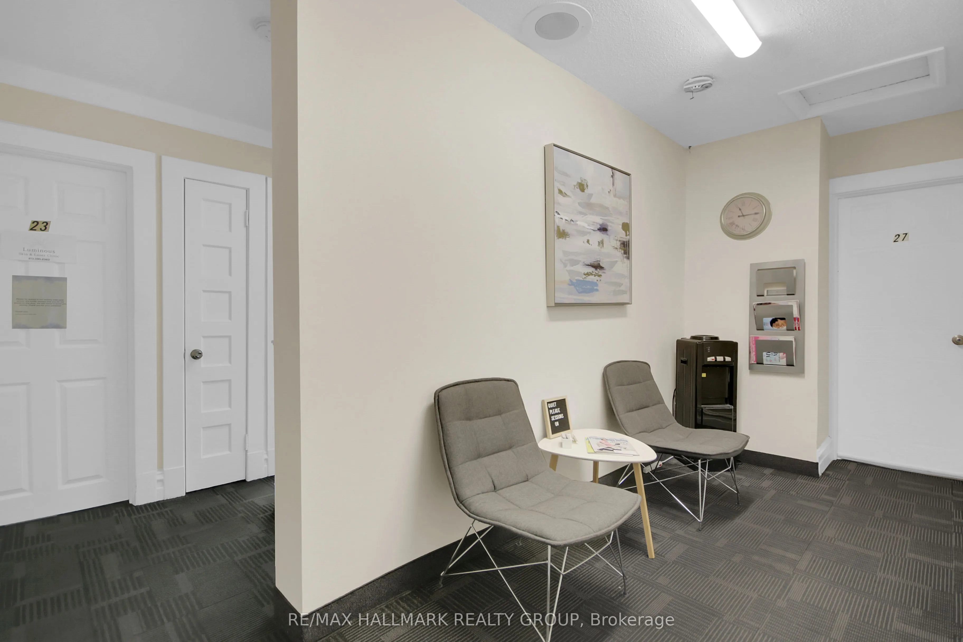 563 Gladstone Avenue, #25