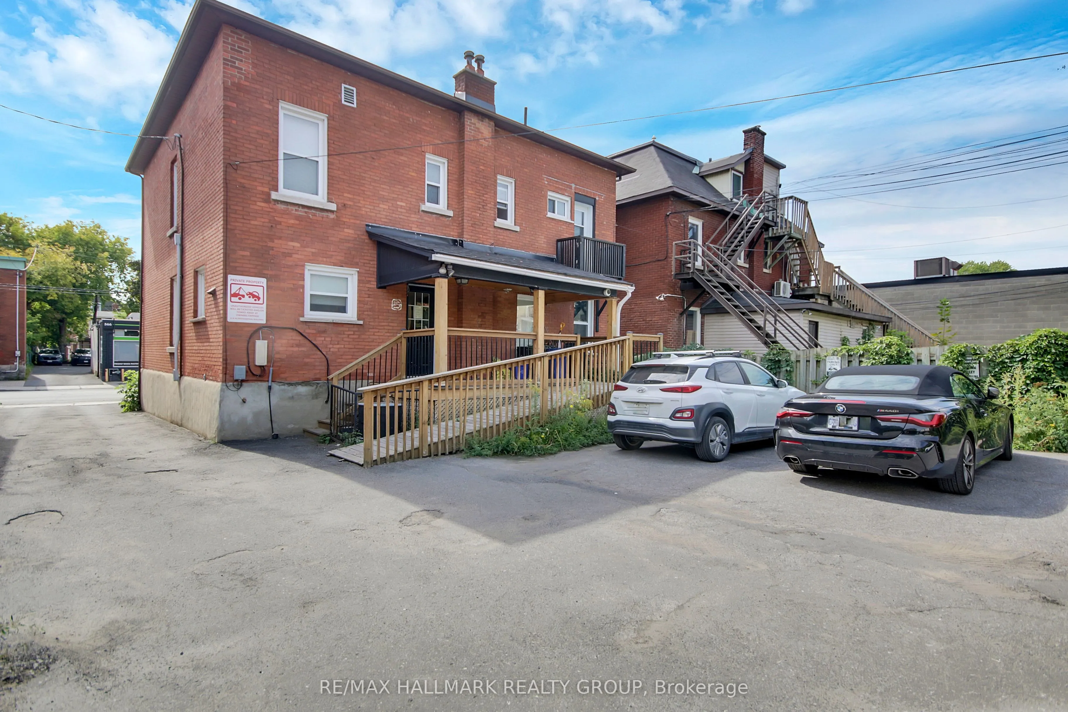 563 Gladstone Avenue, #25