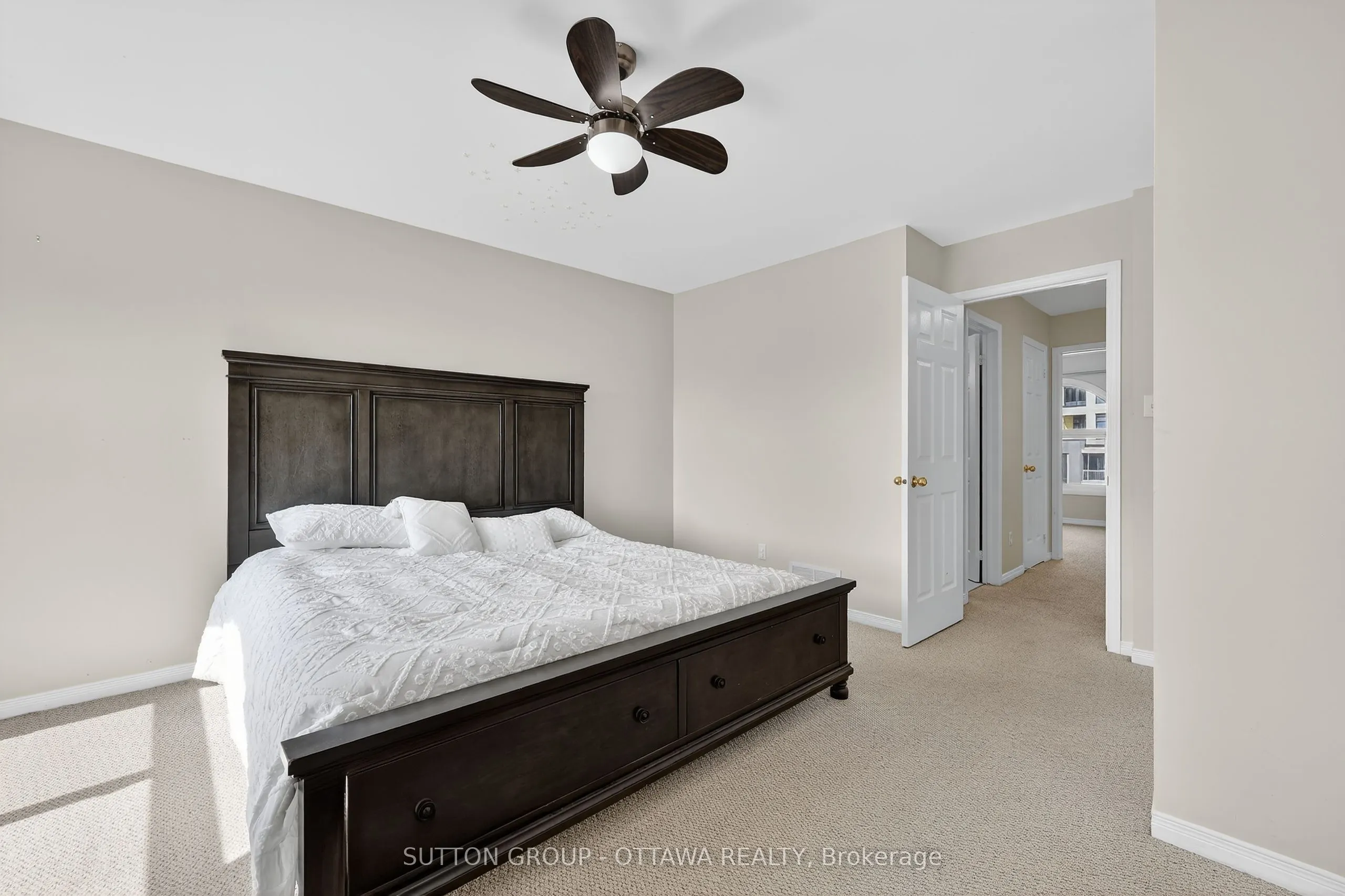 59 Thornbury Crescent