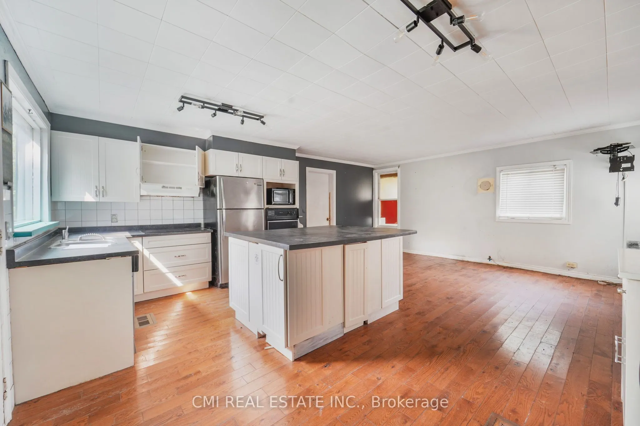 4268 County Rd 6