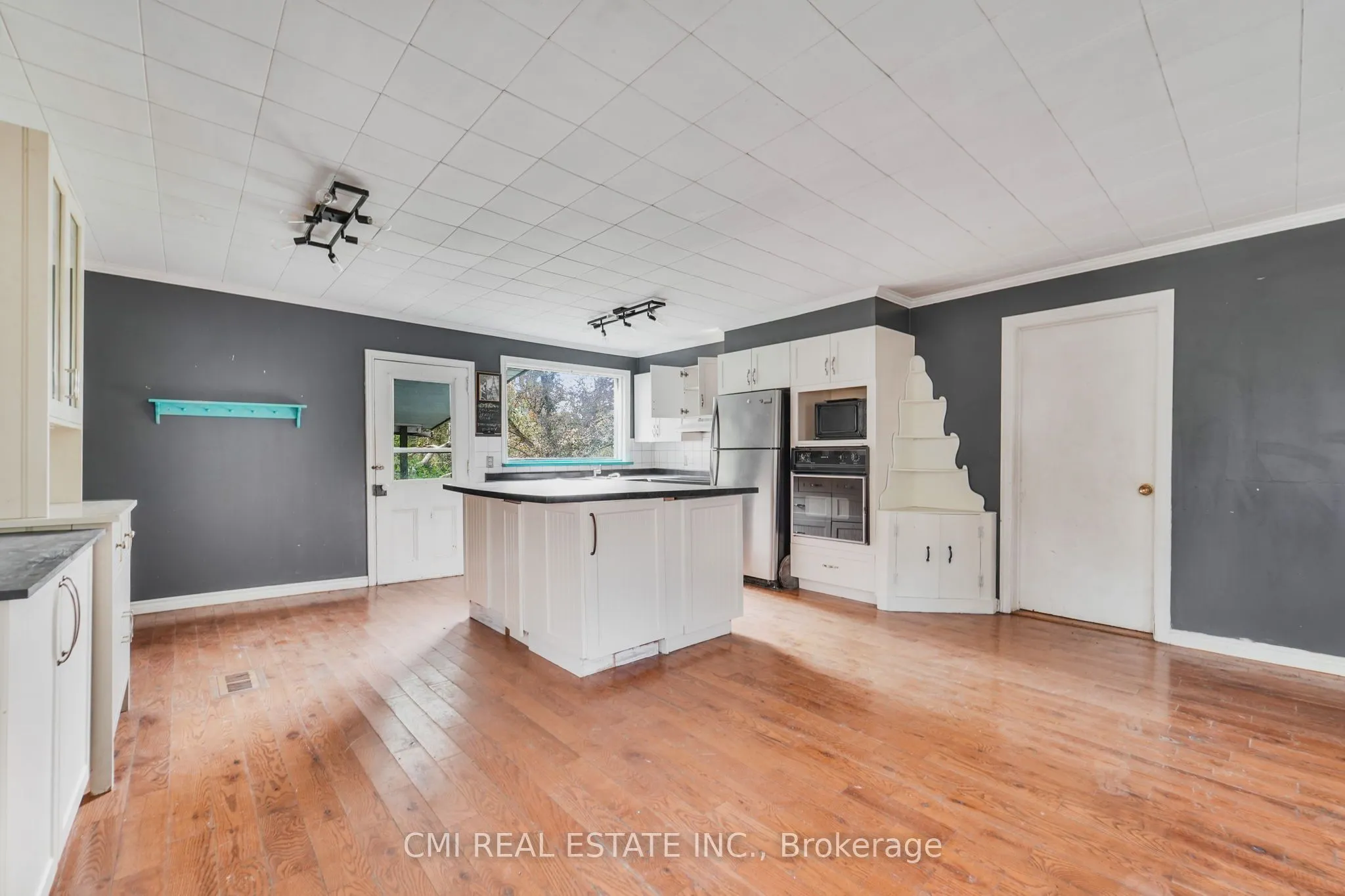 4268 County Rd 6