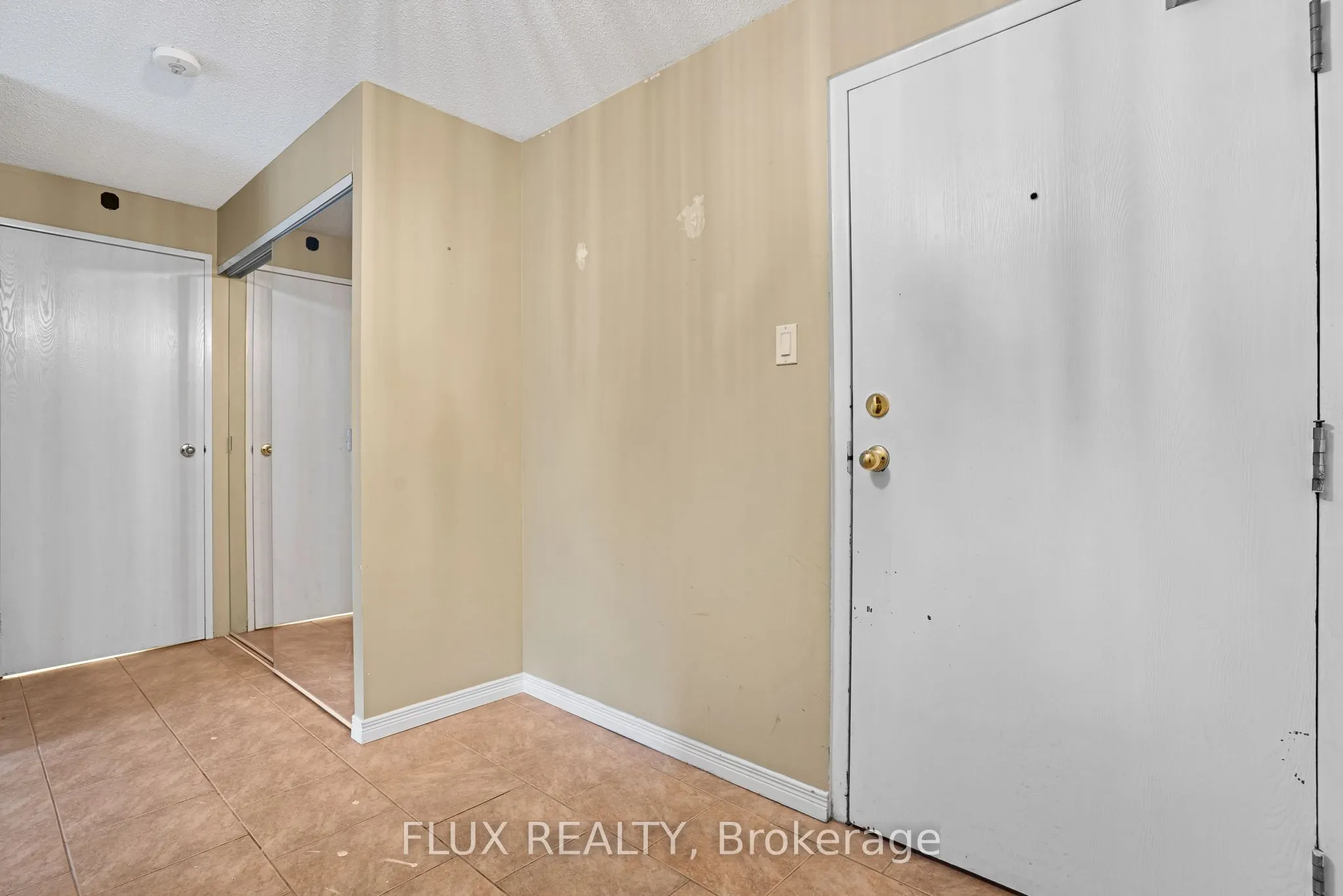 35 Green Valley Drive, #902
