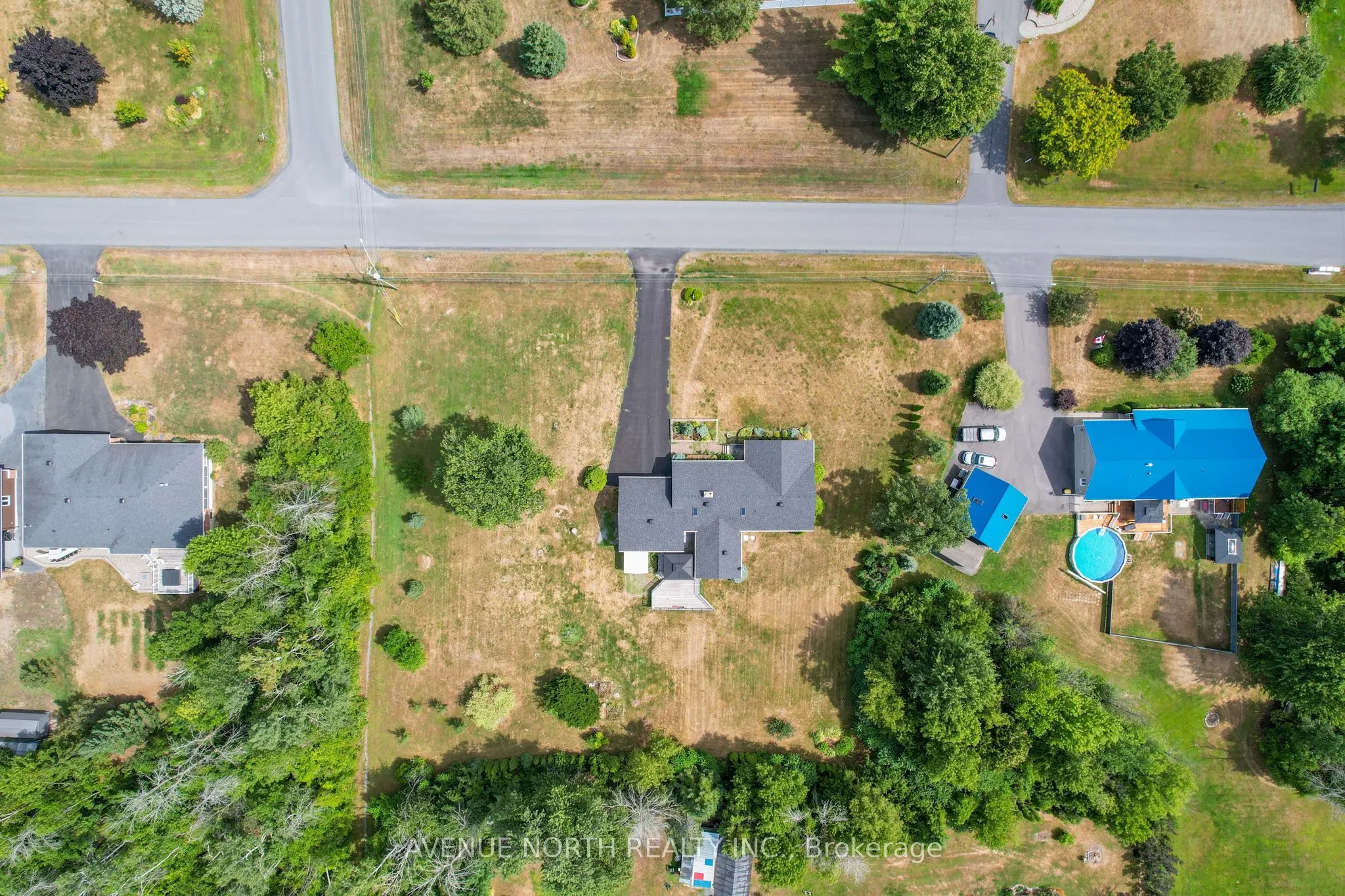 5514 Poplar Avenue
