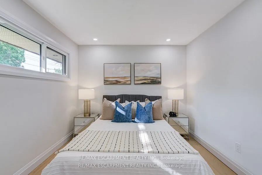 13 Skyland Drive