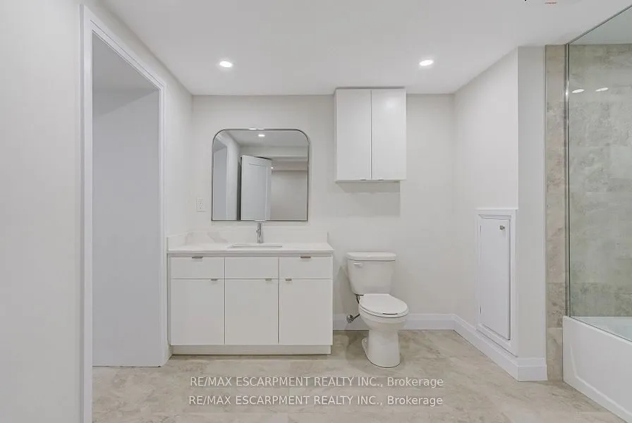 13 Skyland Drive