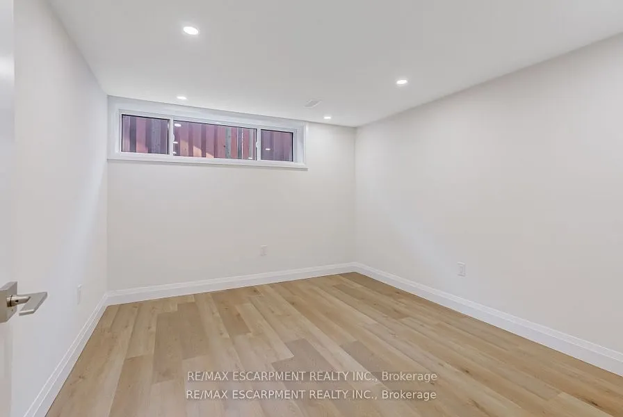 13 Skyland Drive