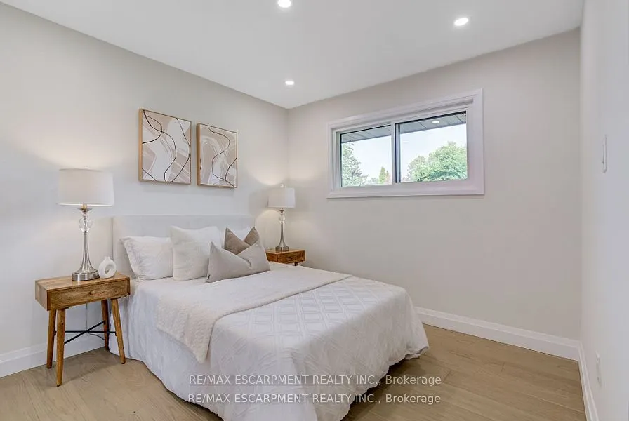 13 Skyland Drive