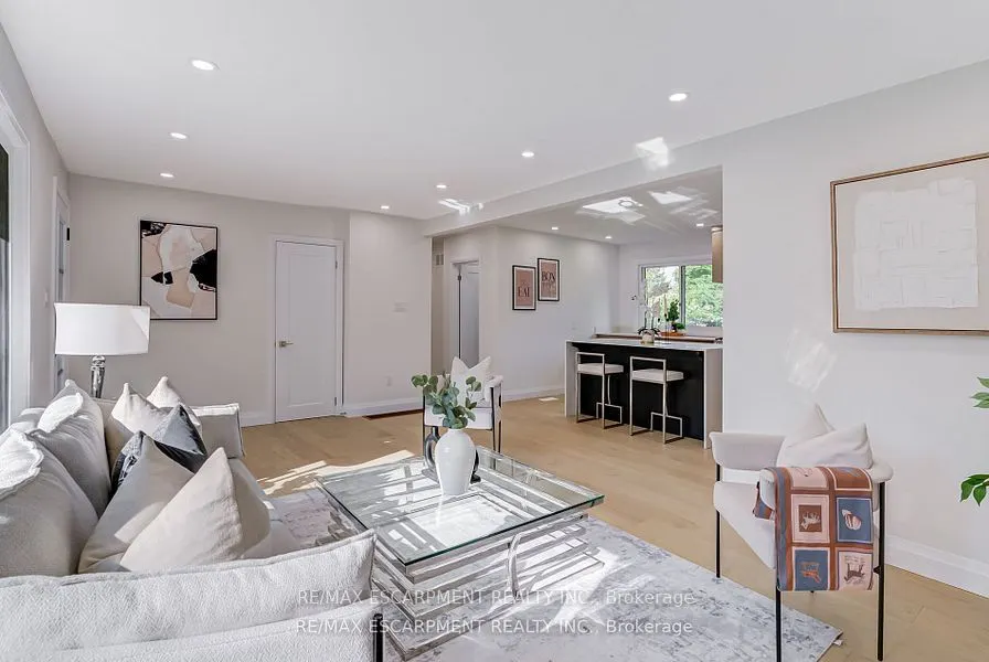 13 Skyland Drive