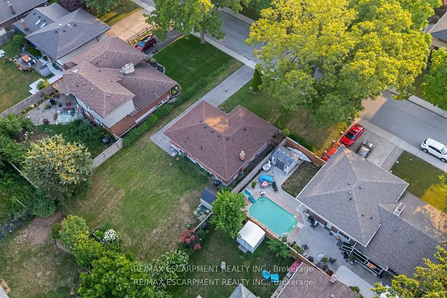13 Skyland Drive