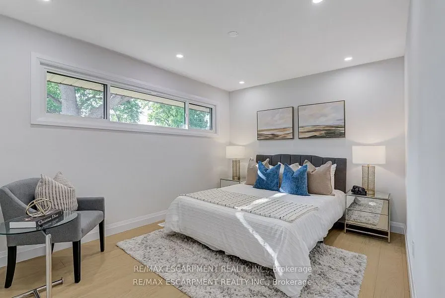 13 Skyland Drive