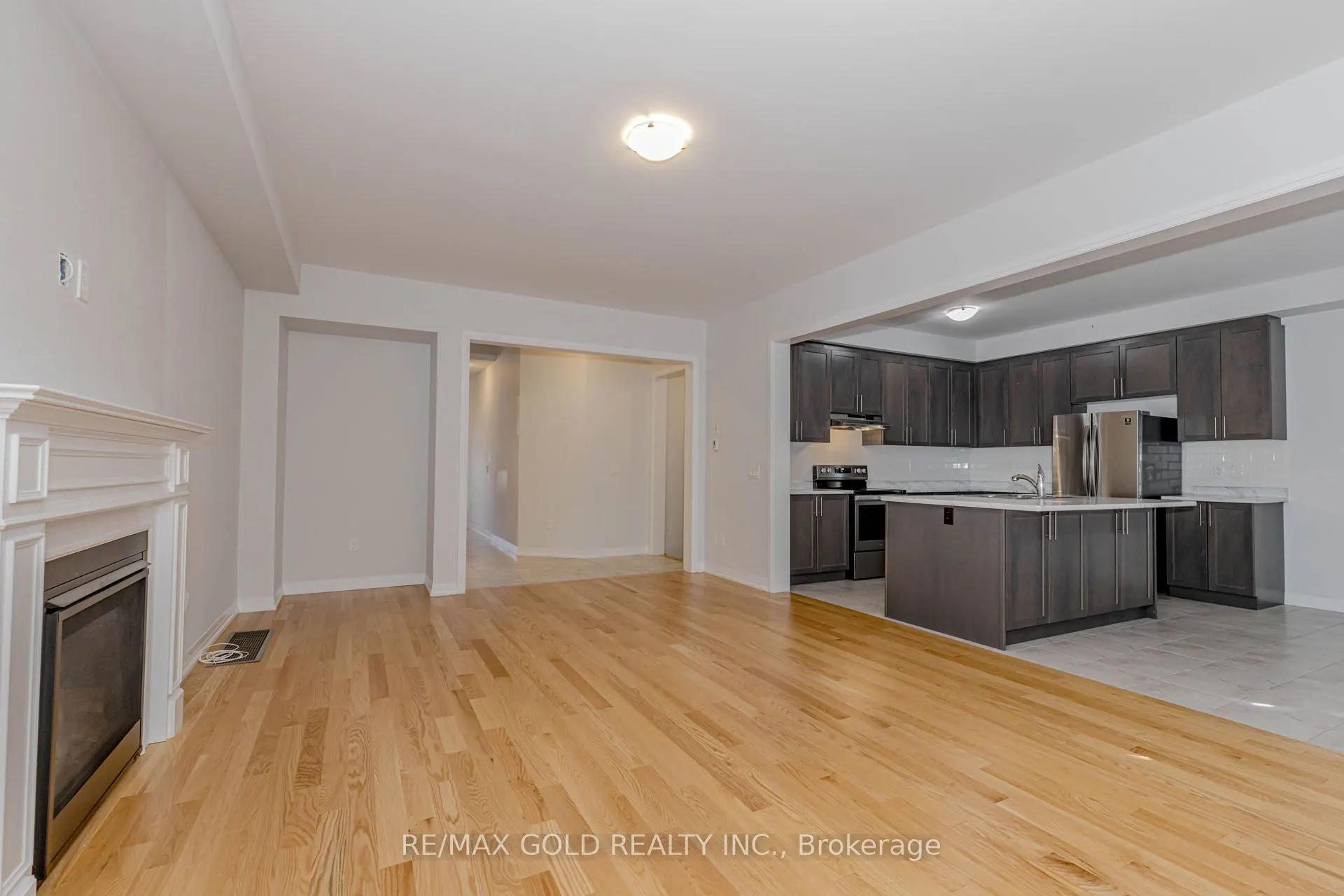 164 Silverwood Crescent