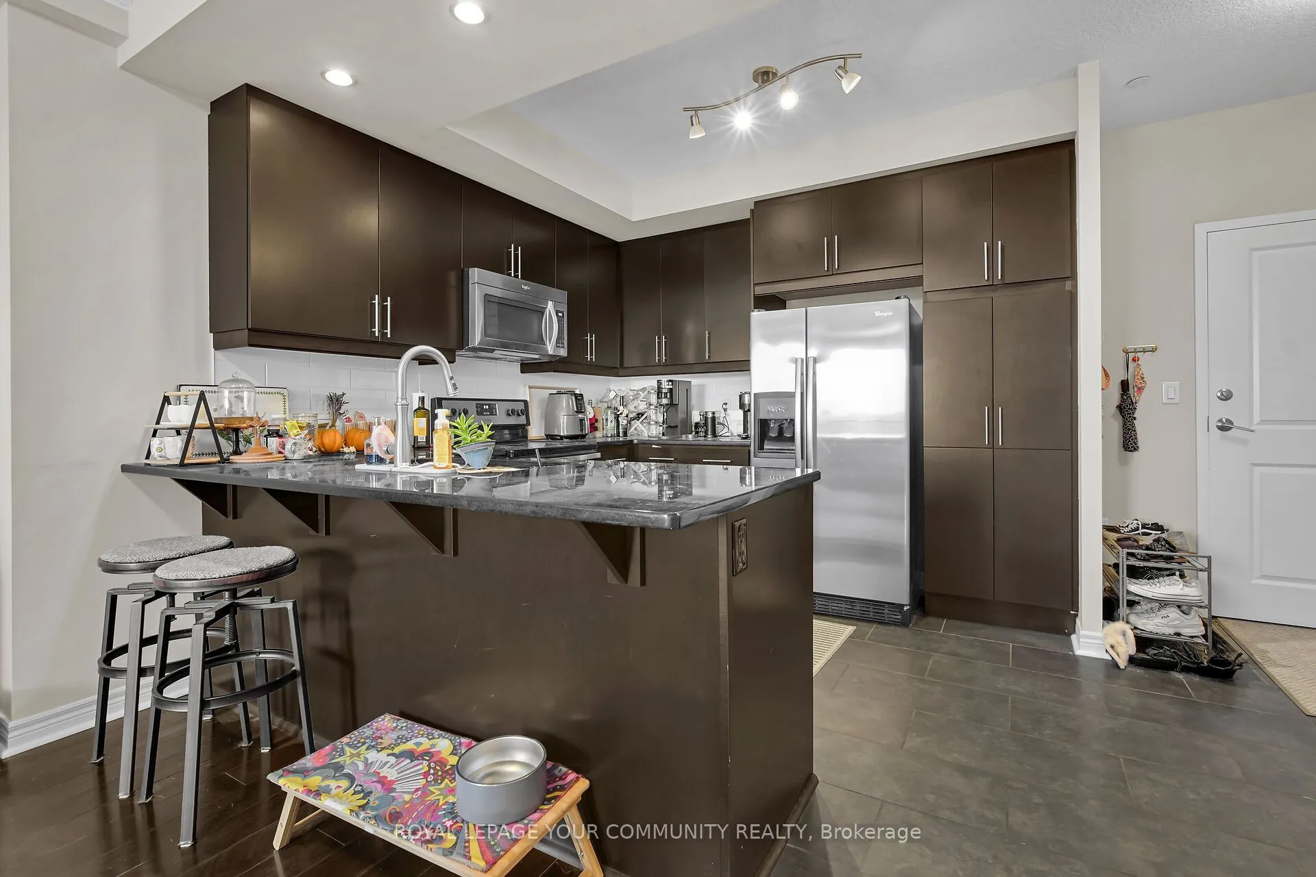 330 Ridout Street N, #1105