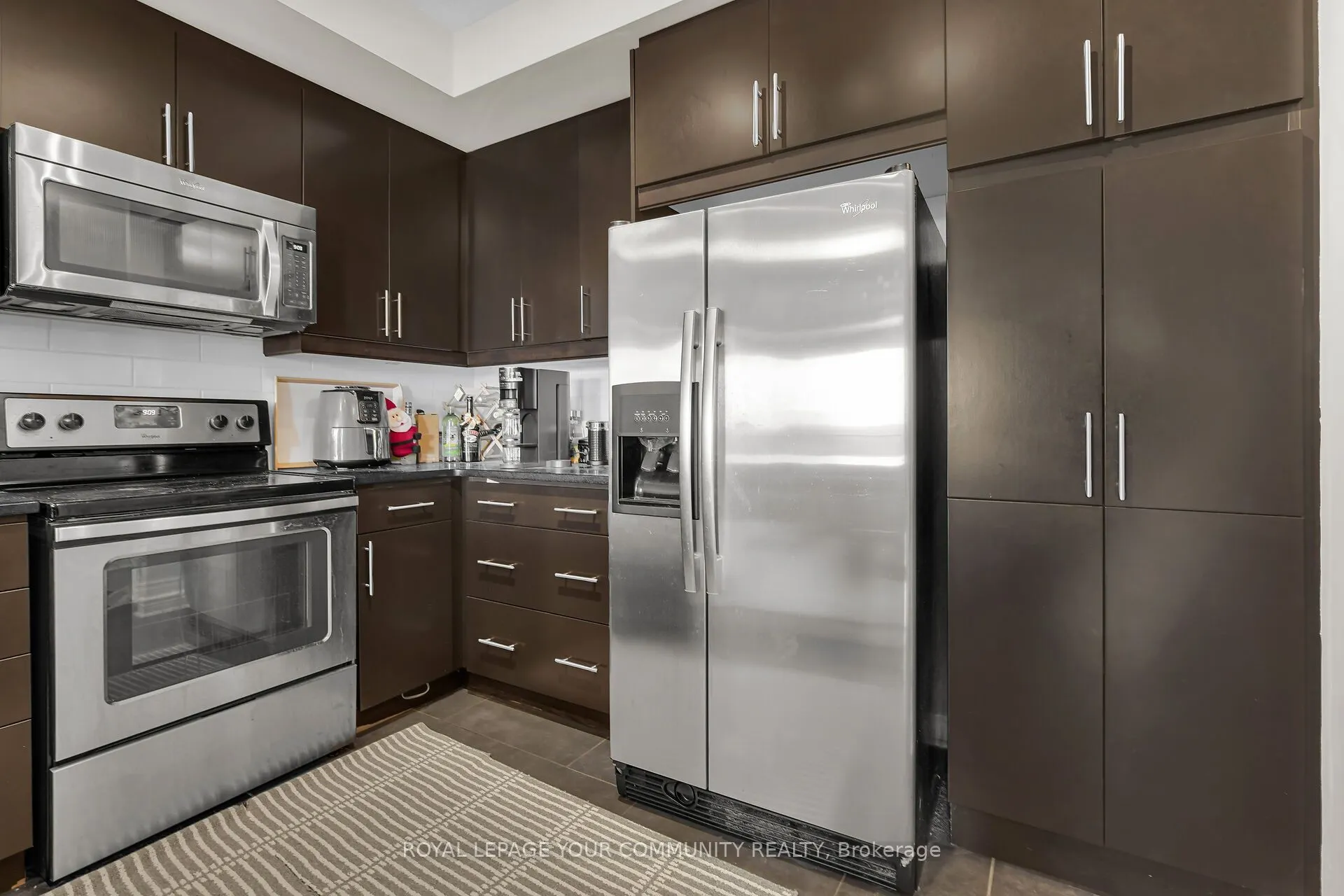 330 Ridout Street N, #1105
