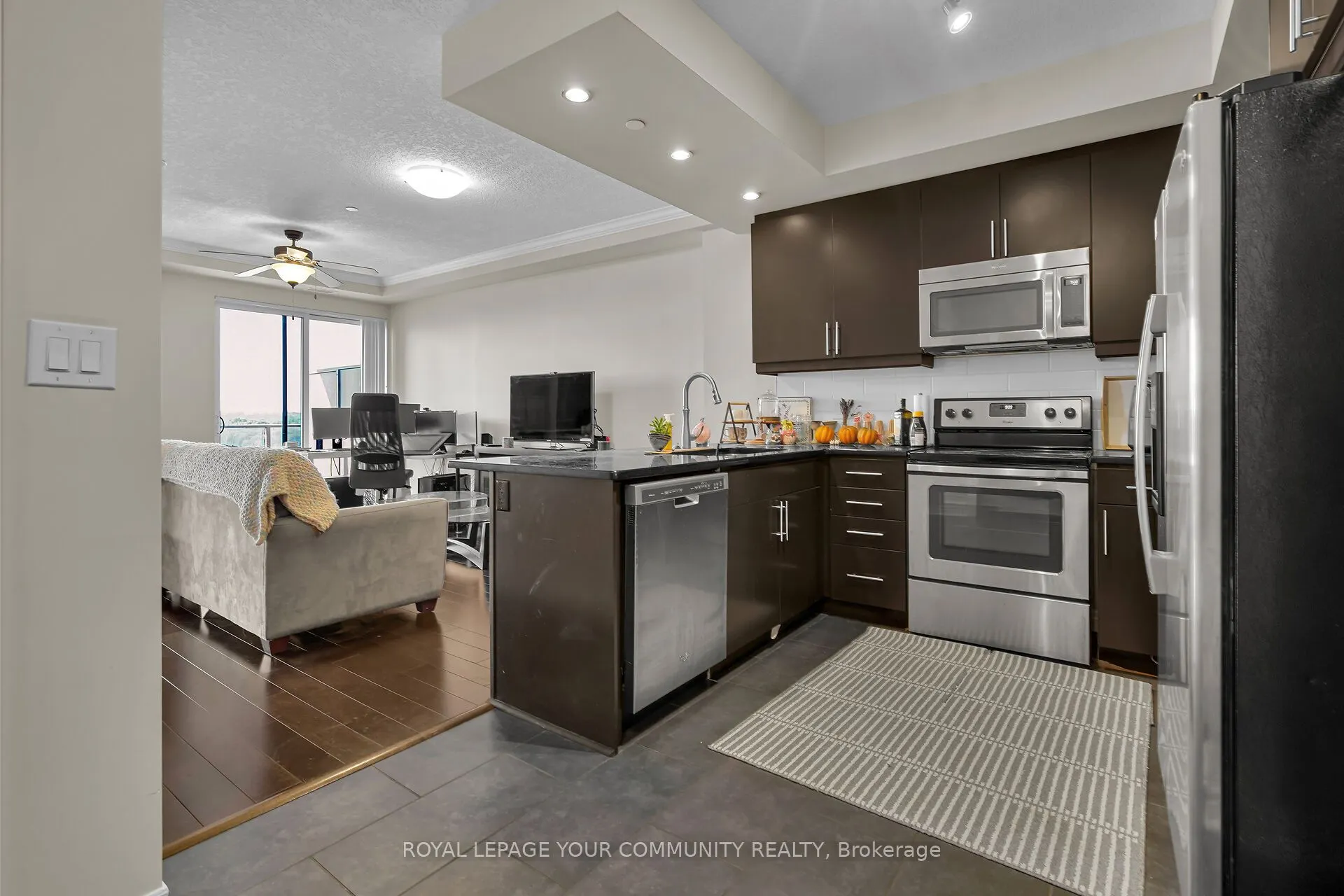 330 Ridout Street N, #1105
