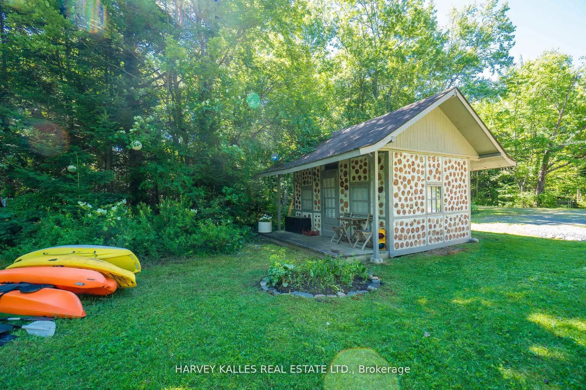 1053 Sherwood Forest Road