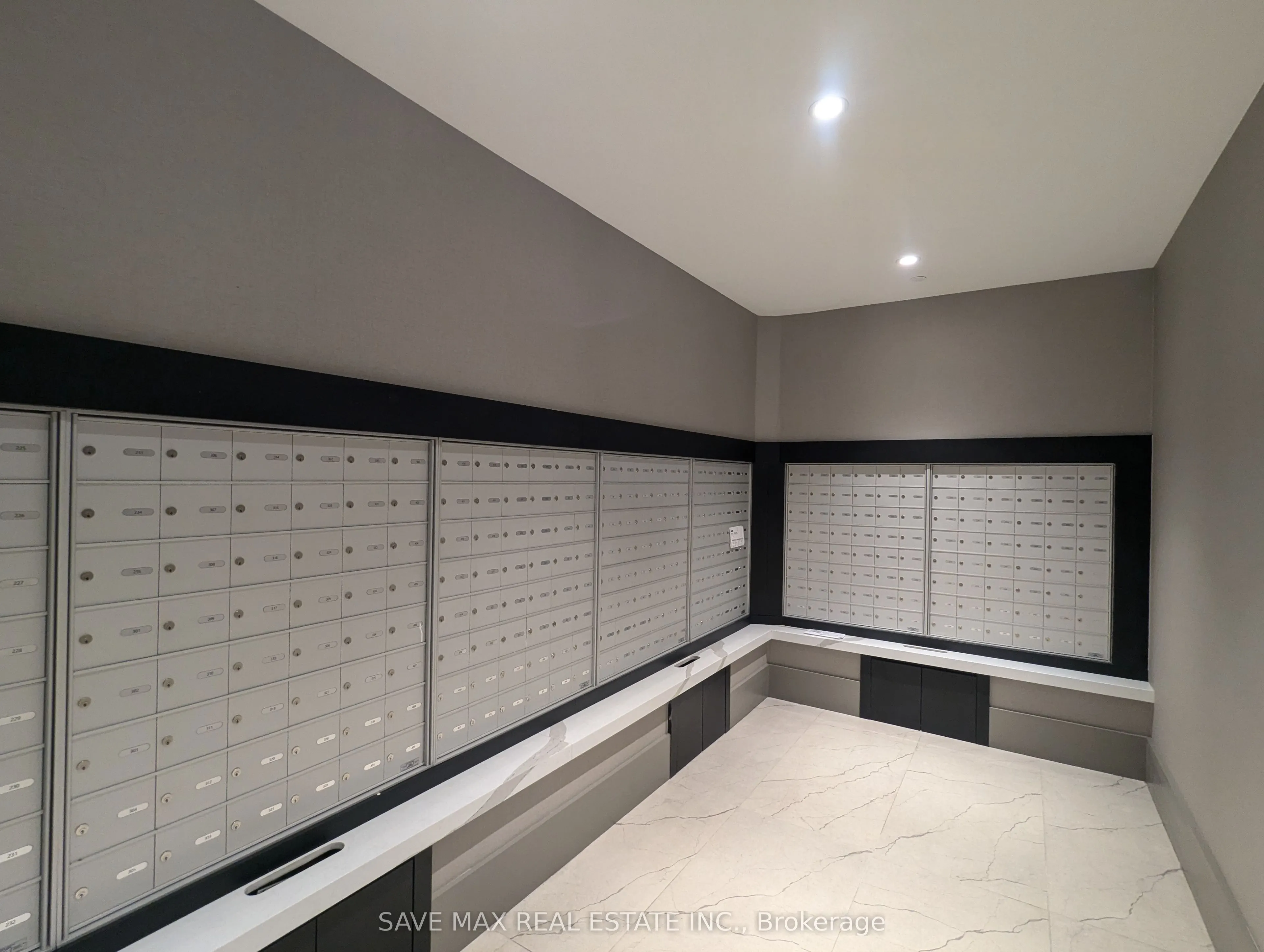 55 Duke Street W, #2309