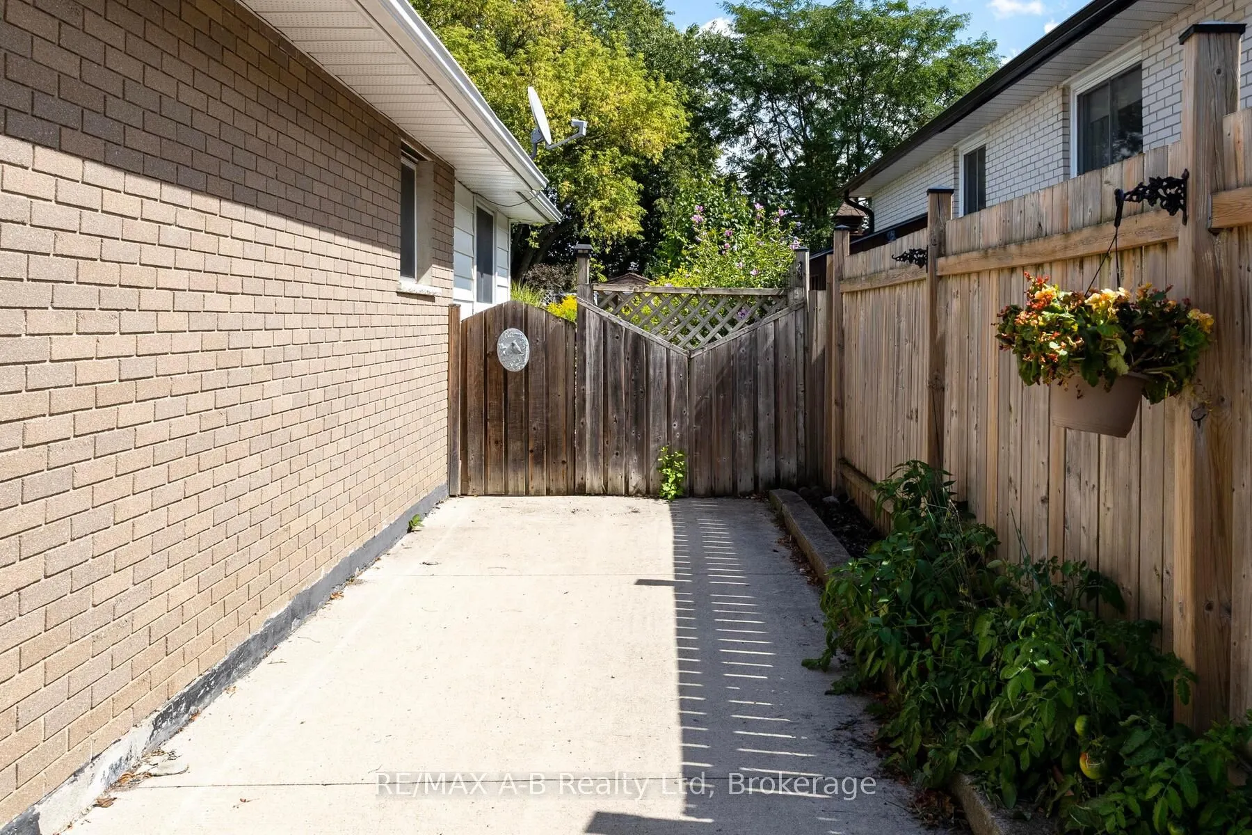 337 Willow Street