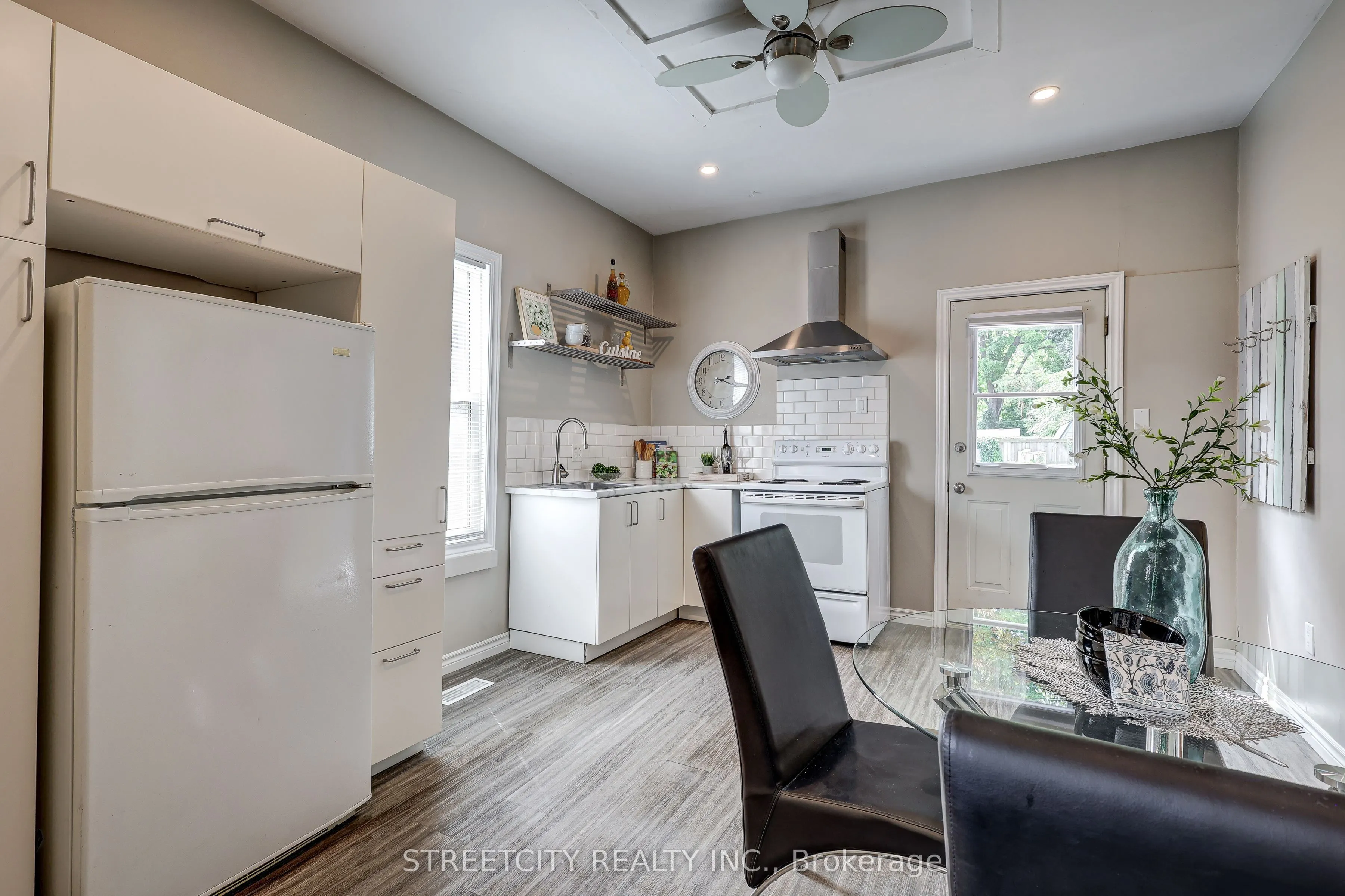 12 Cavendish Crescent