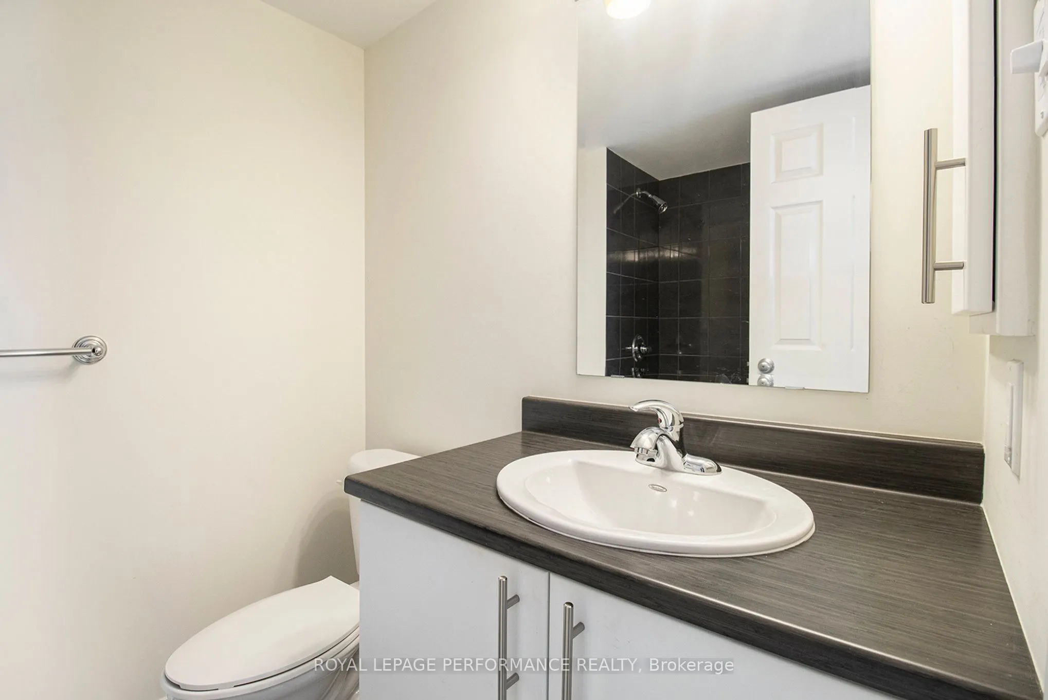 772 Lakeridge Drive, #40