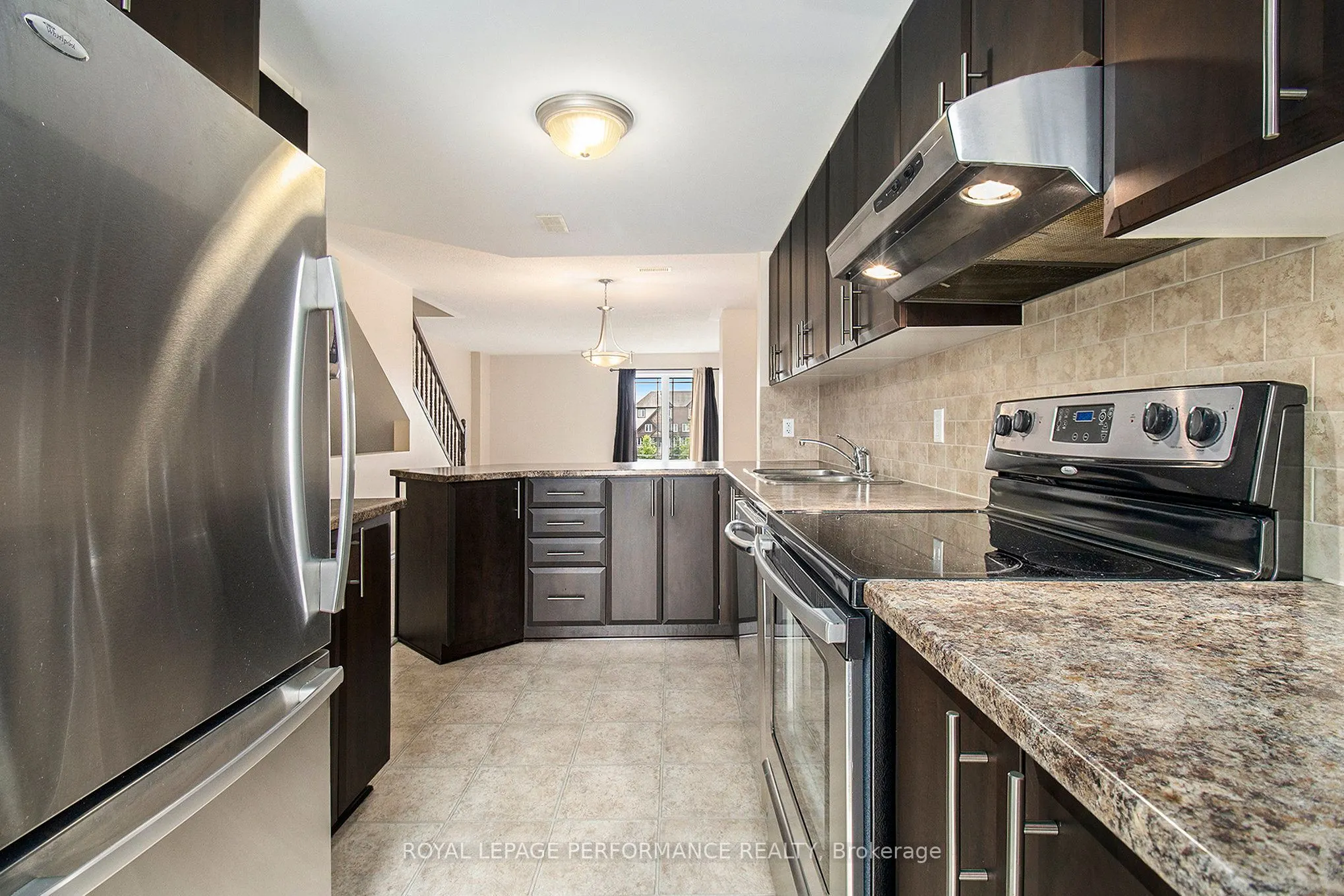 772 Lakeridge Drive, #40