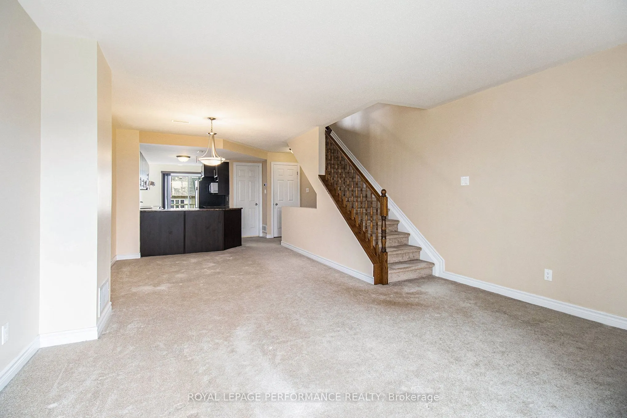 772 Lakeridge Drive, #40