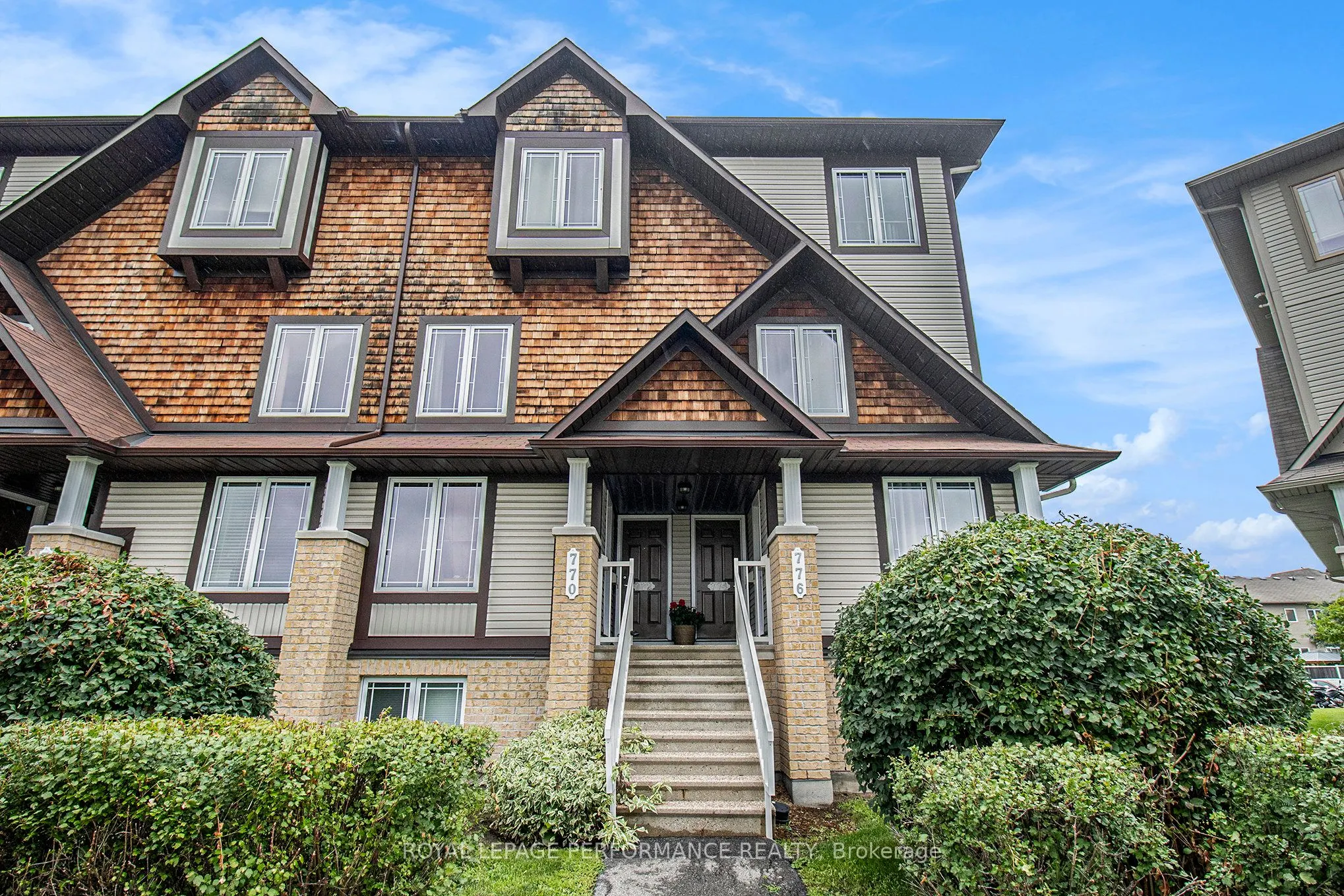 772 Lakeridge Drive, #40