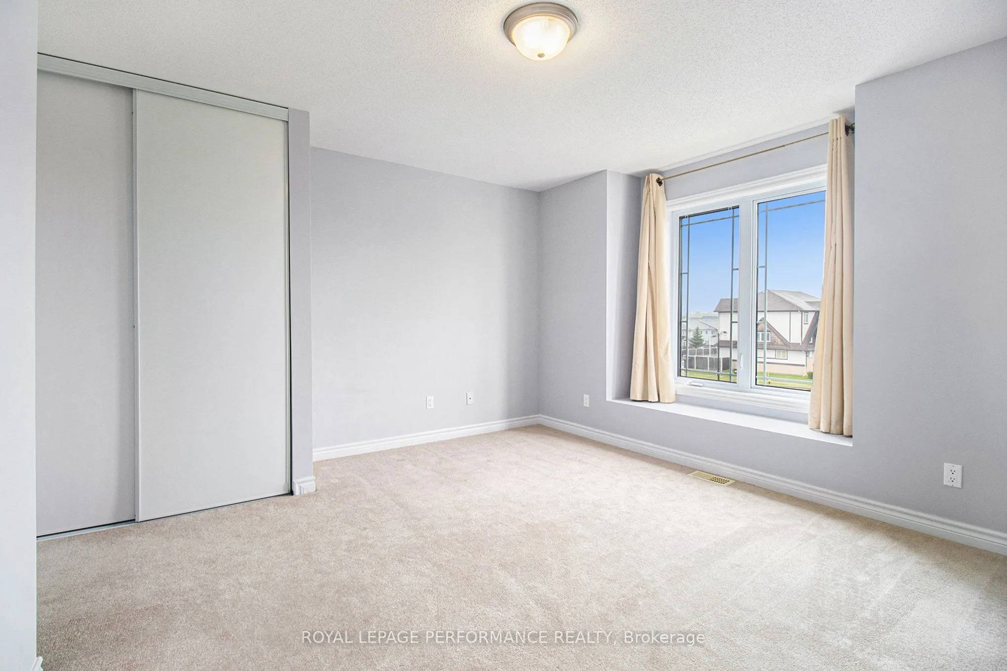 772 Lakeridge Drive, #40