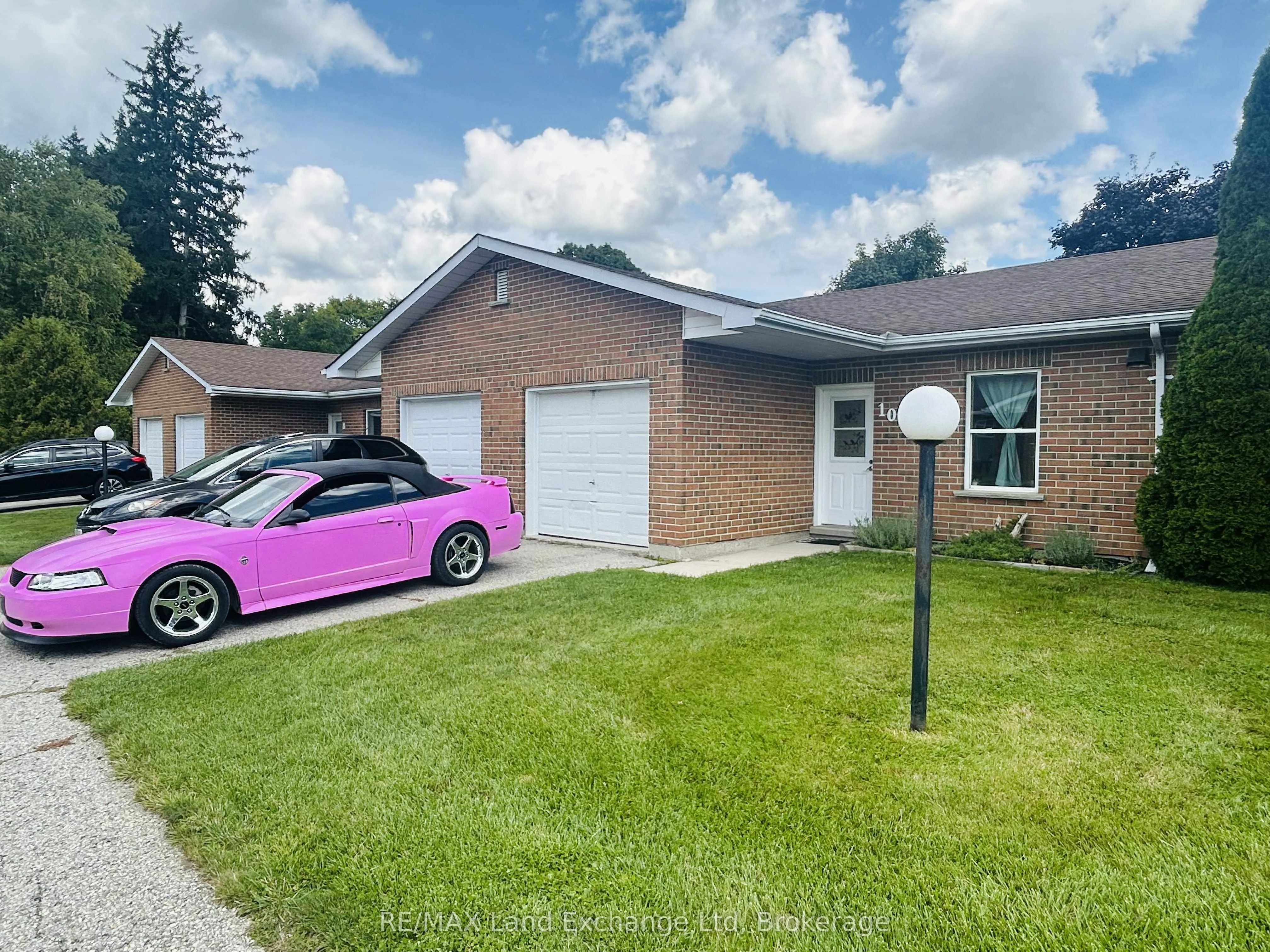 1028 Ann Street, #10