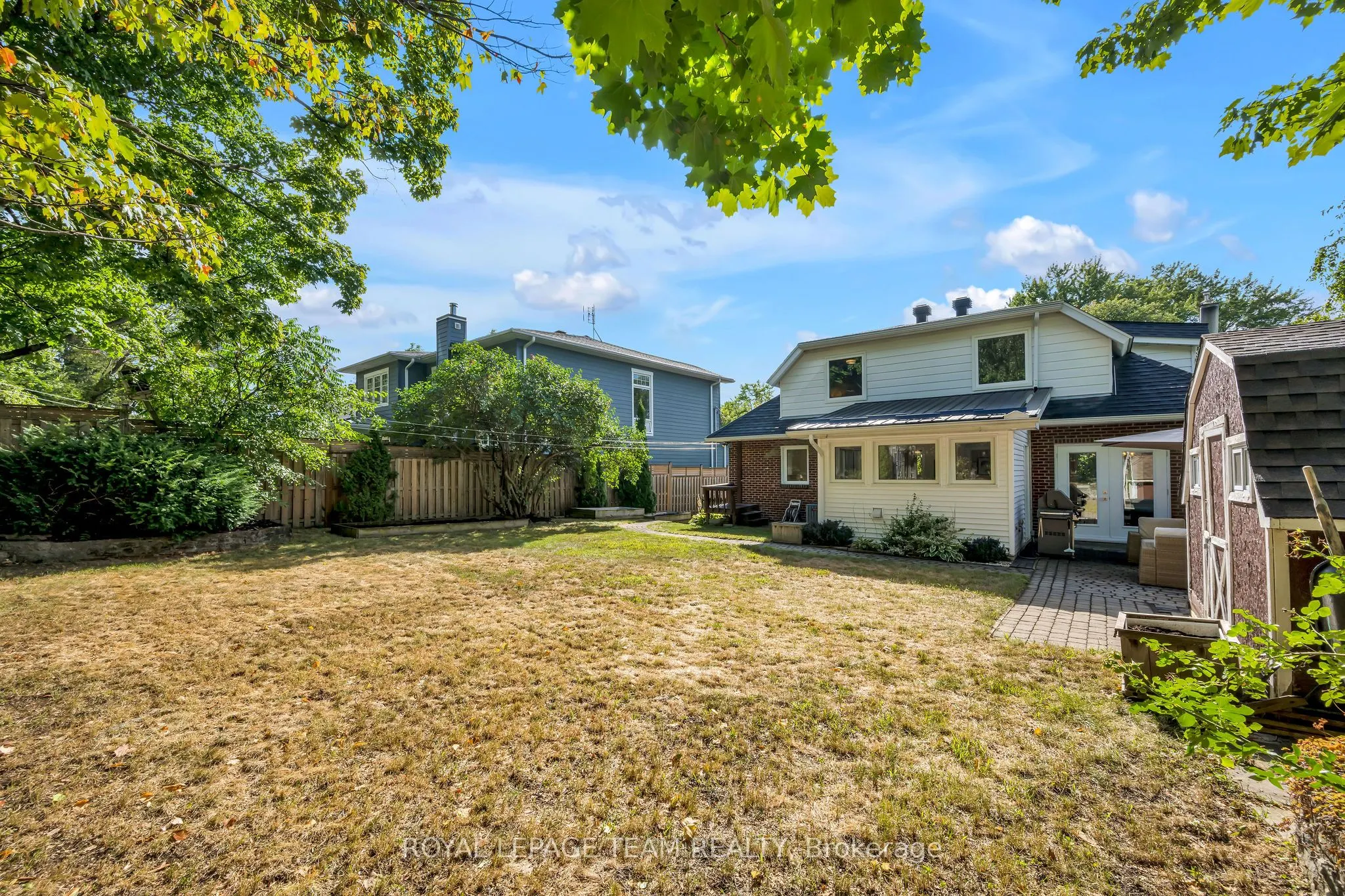 2233 BEAVER Avenue