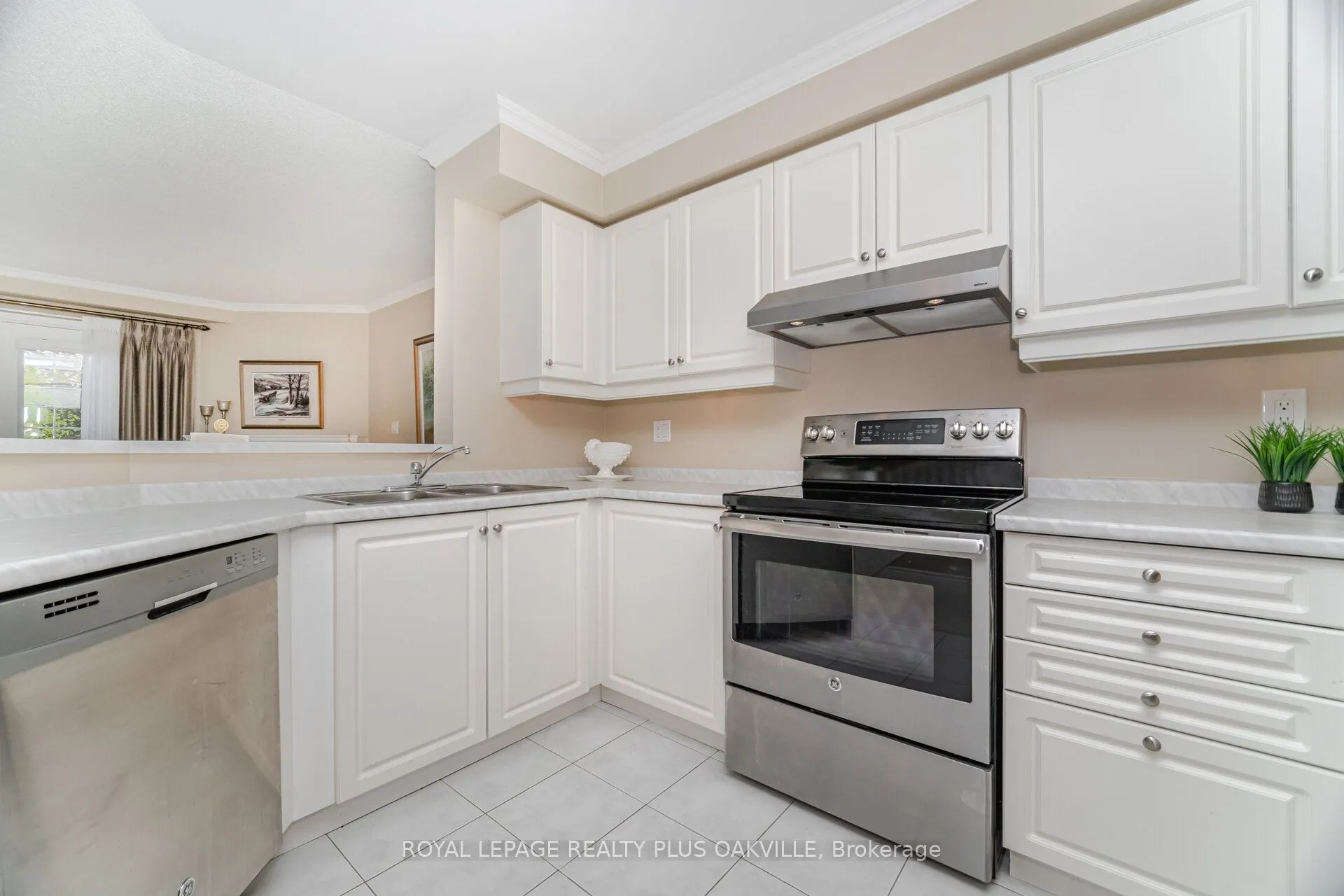 53 Kildonan Crescent